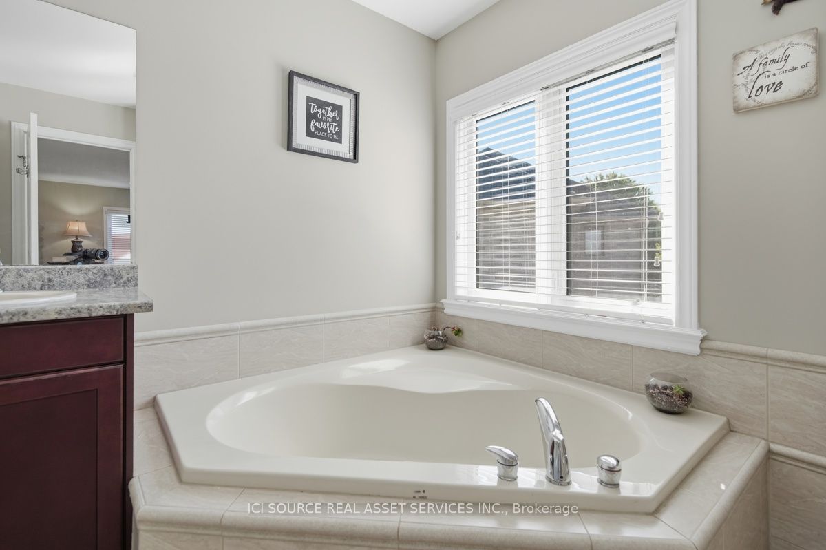 1017 Apricot Place Property Photo 29