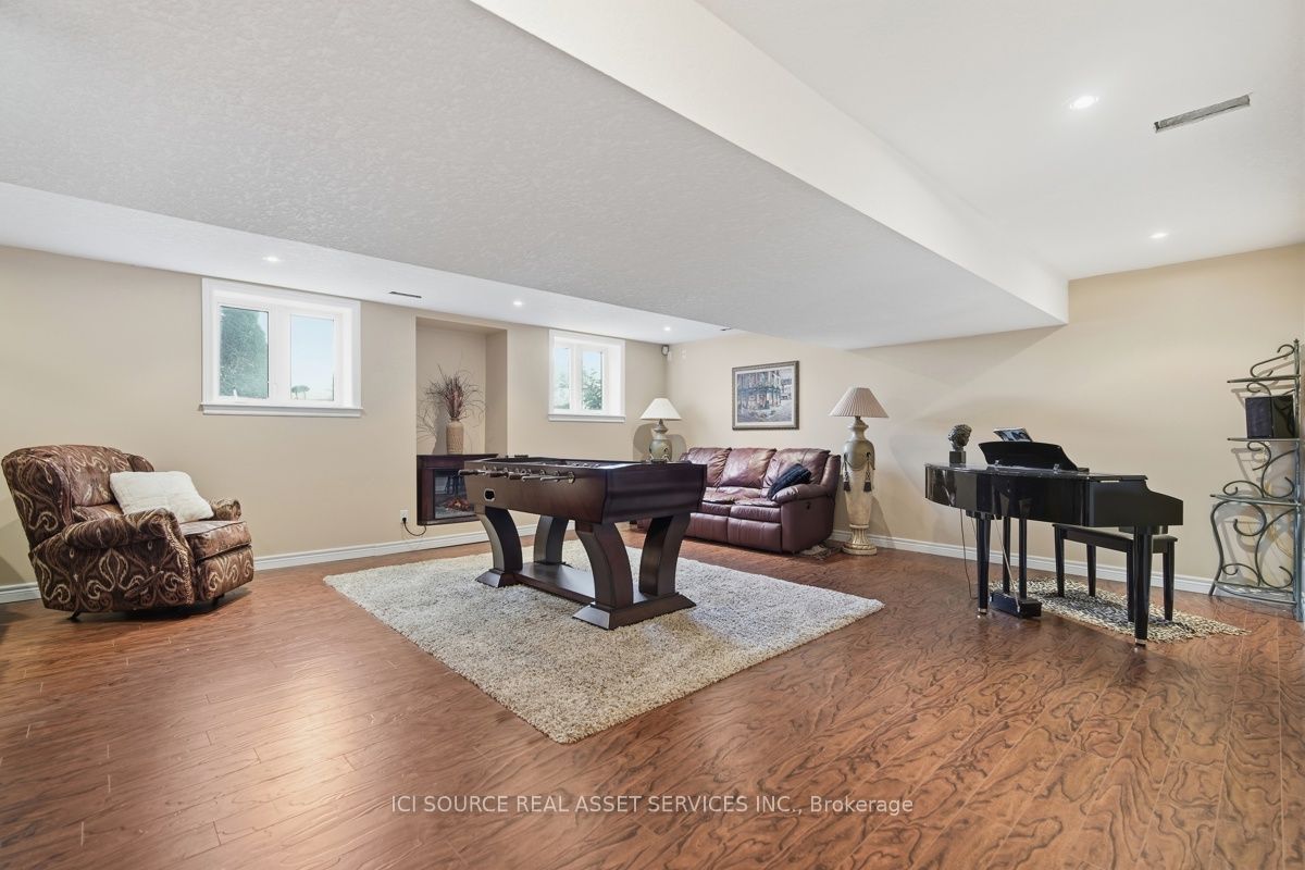 1017 Apricot Place Property Photo 35
