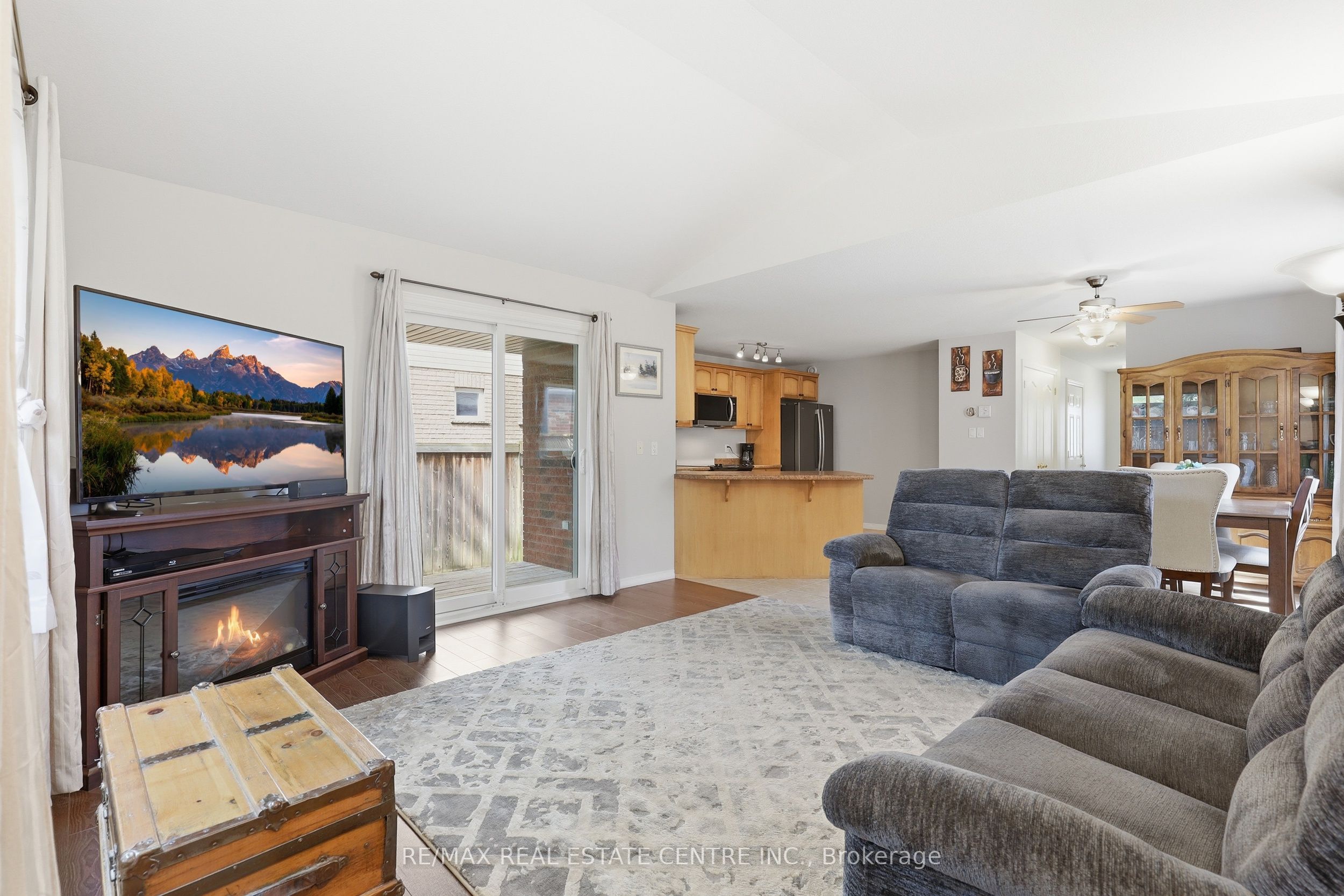 165 Silk Drive Property Photo 12