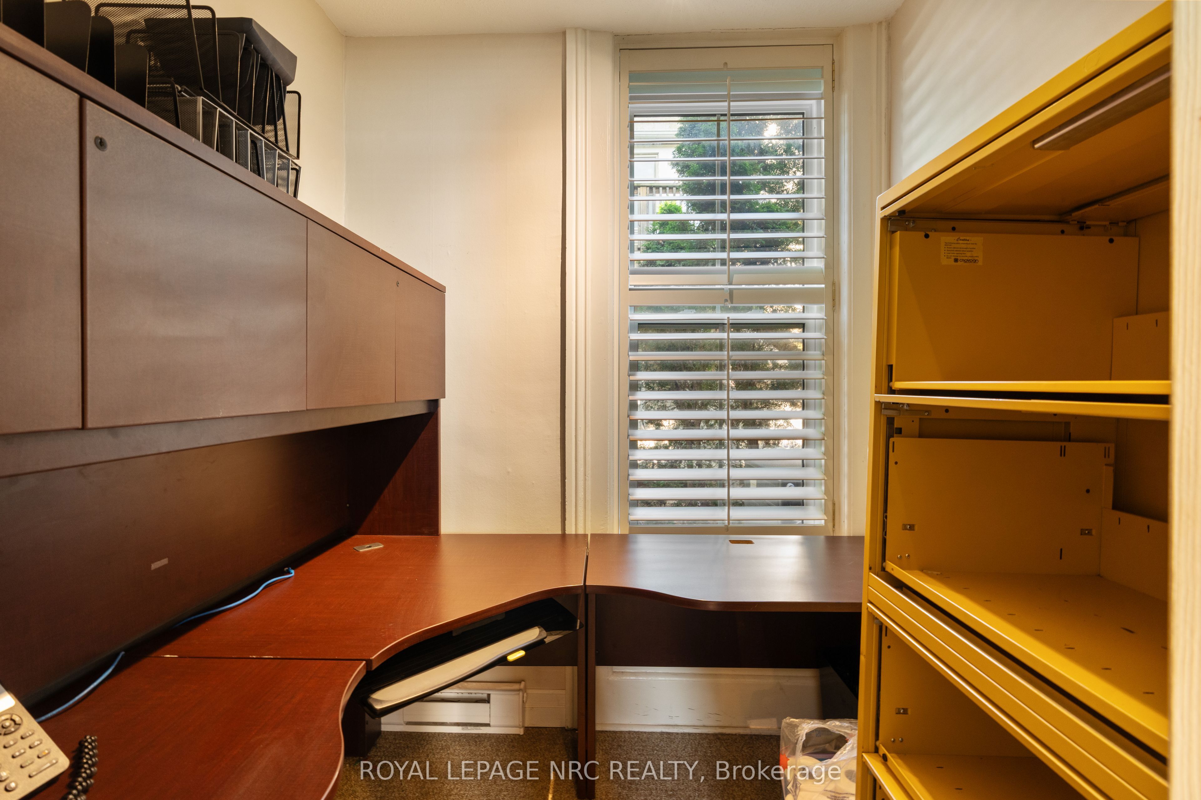45 Welland Avenue Property Photo 13