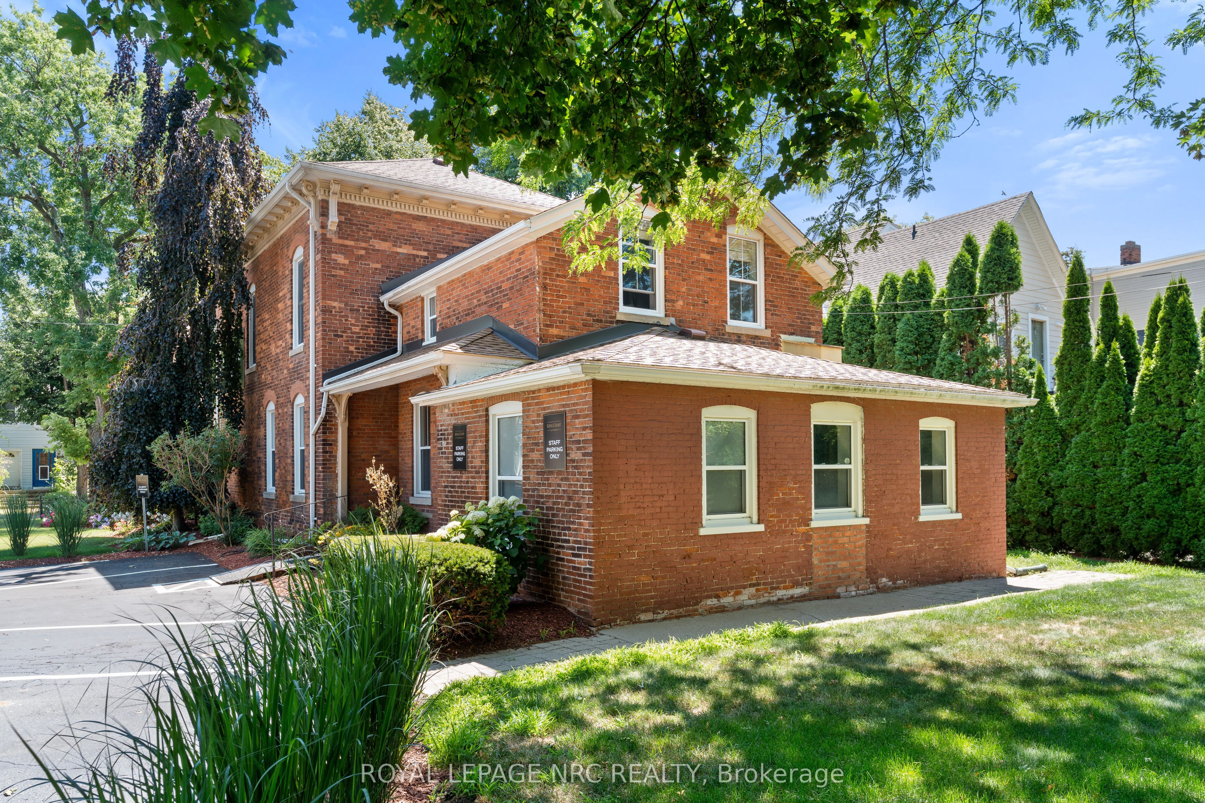 45 Welland Avenue Property Photo 29