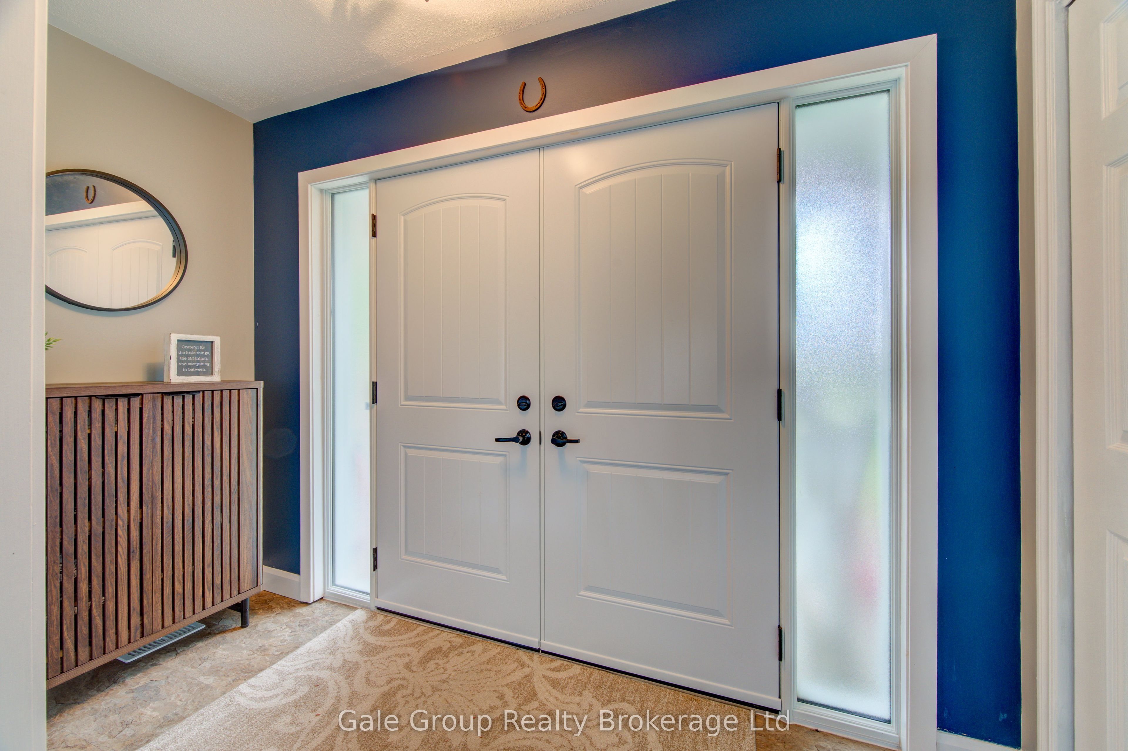 9090 Plank Road Property Photo 3