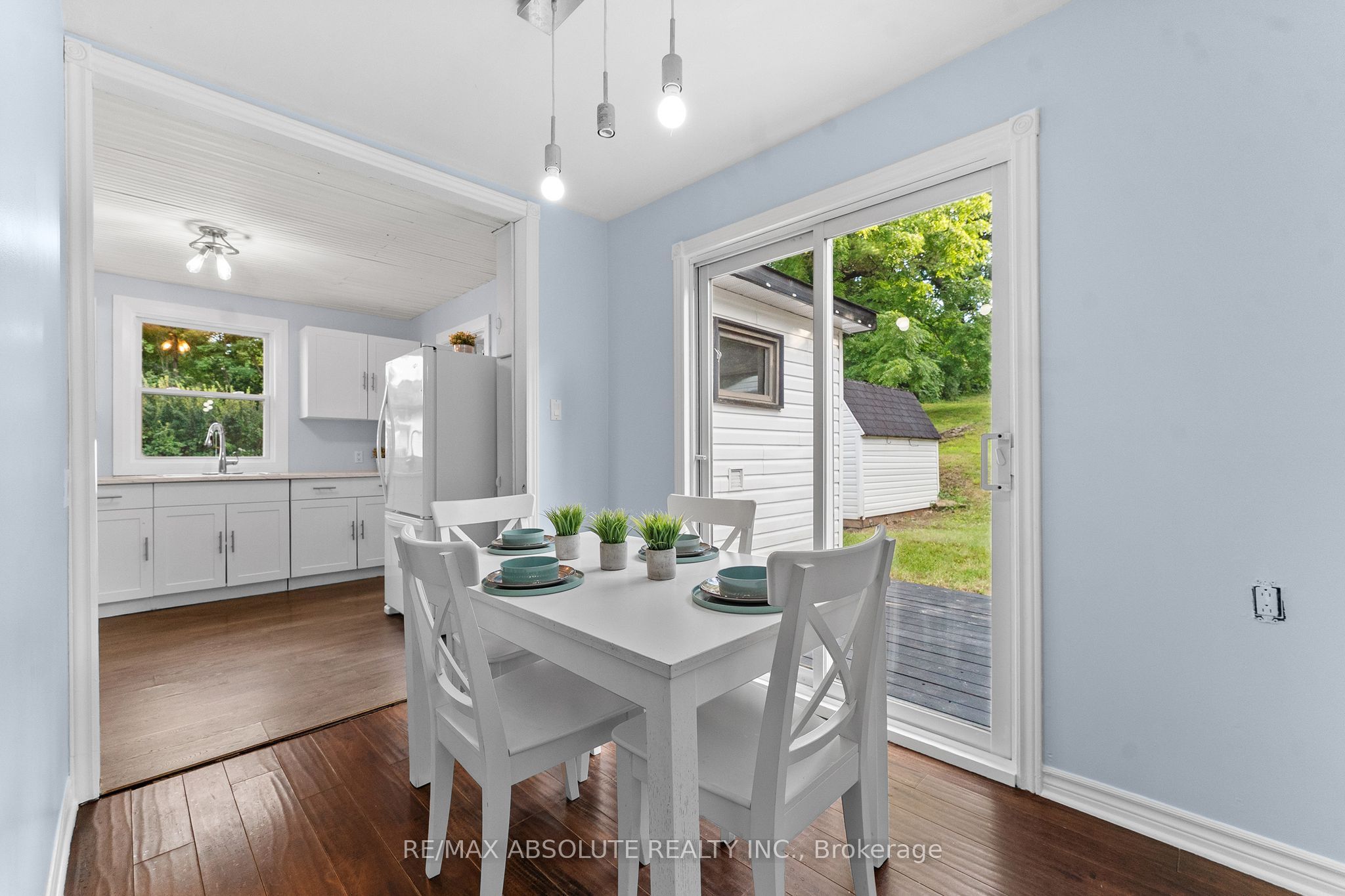 853 B River Road Property Photo 10