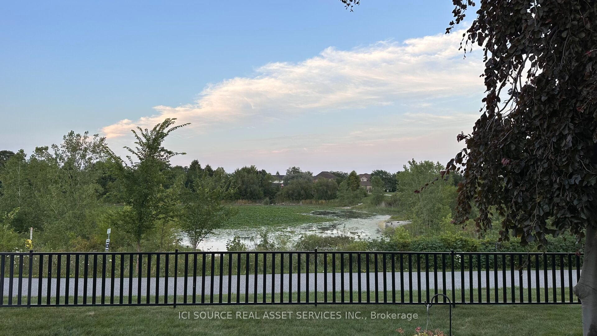 1576 Blue Heron Drive Property Photo 19