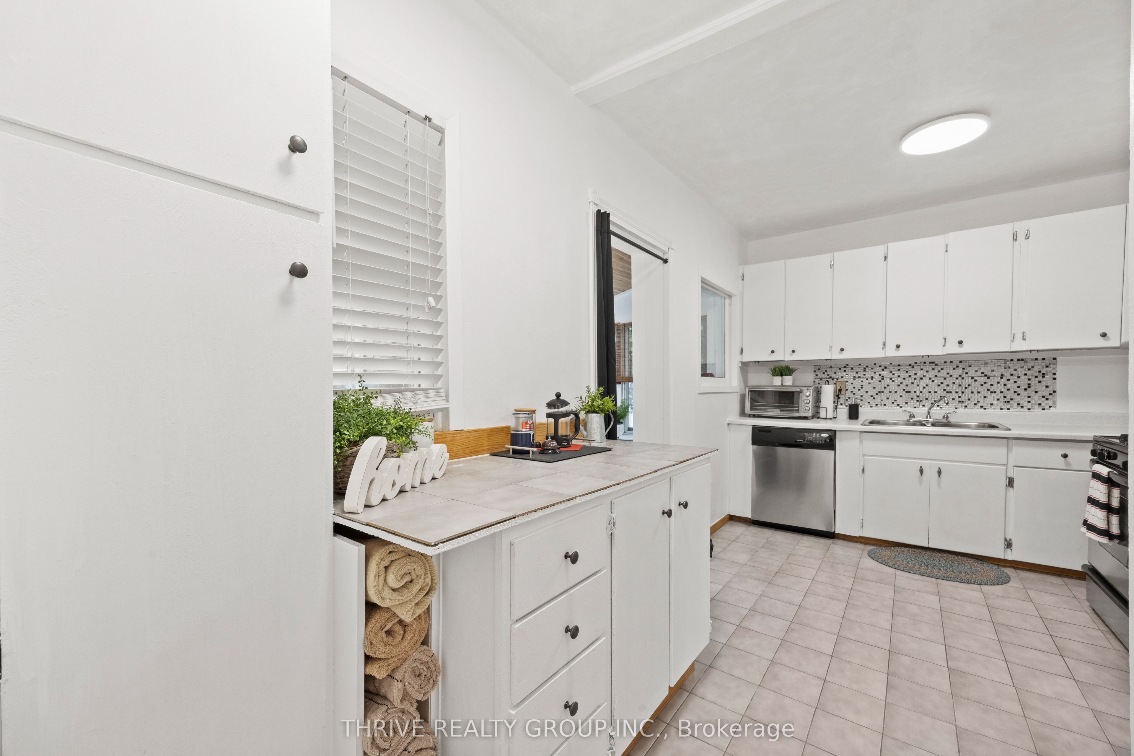 21 Wolseley Avenue Property Photo 15