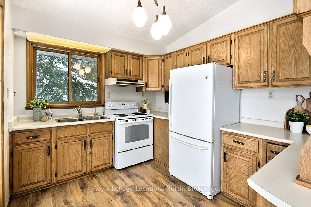 227 Sunset Boulevard Property Photo 5