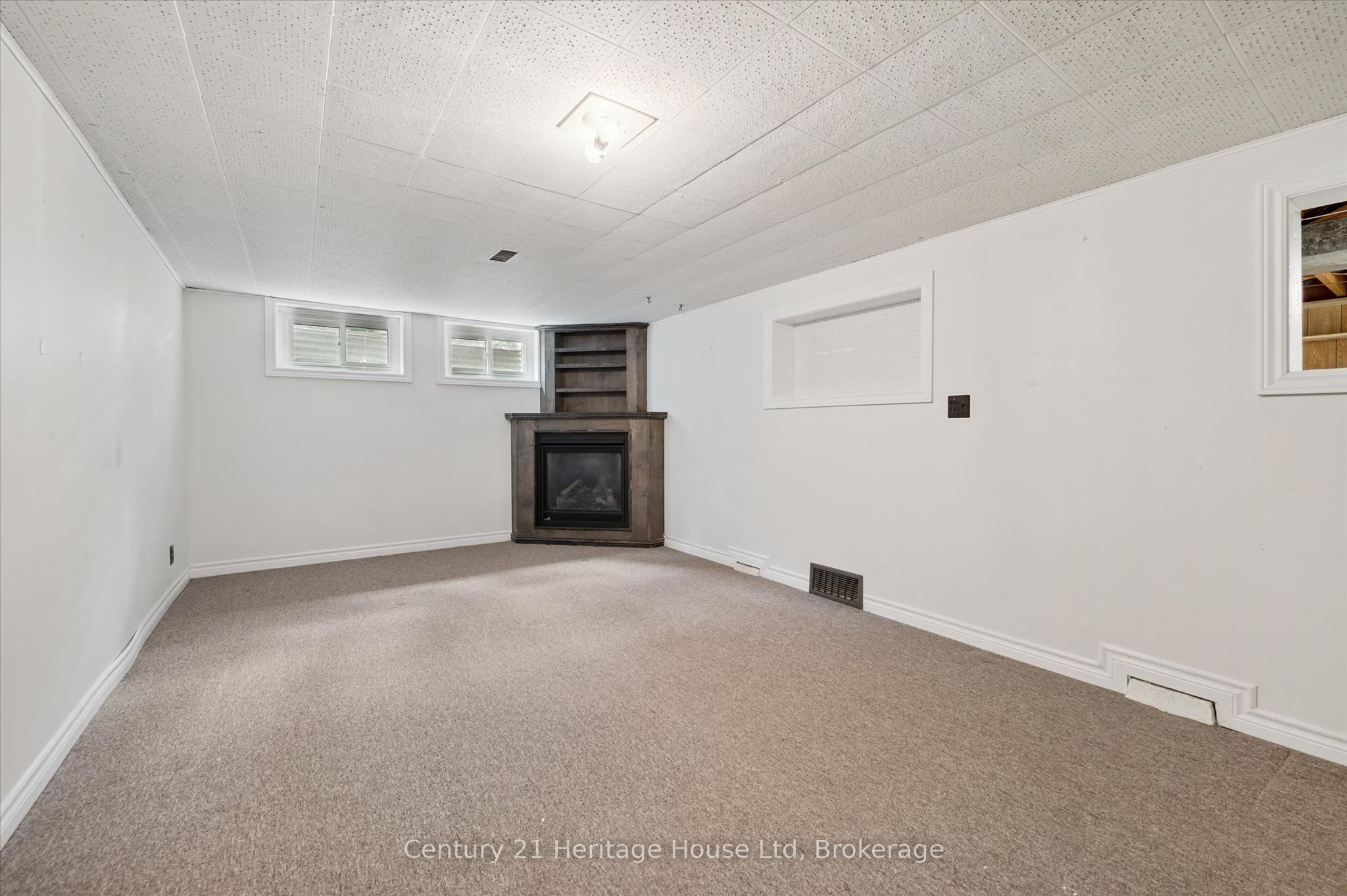 470 Cameron Street Property Photo 27