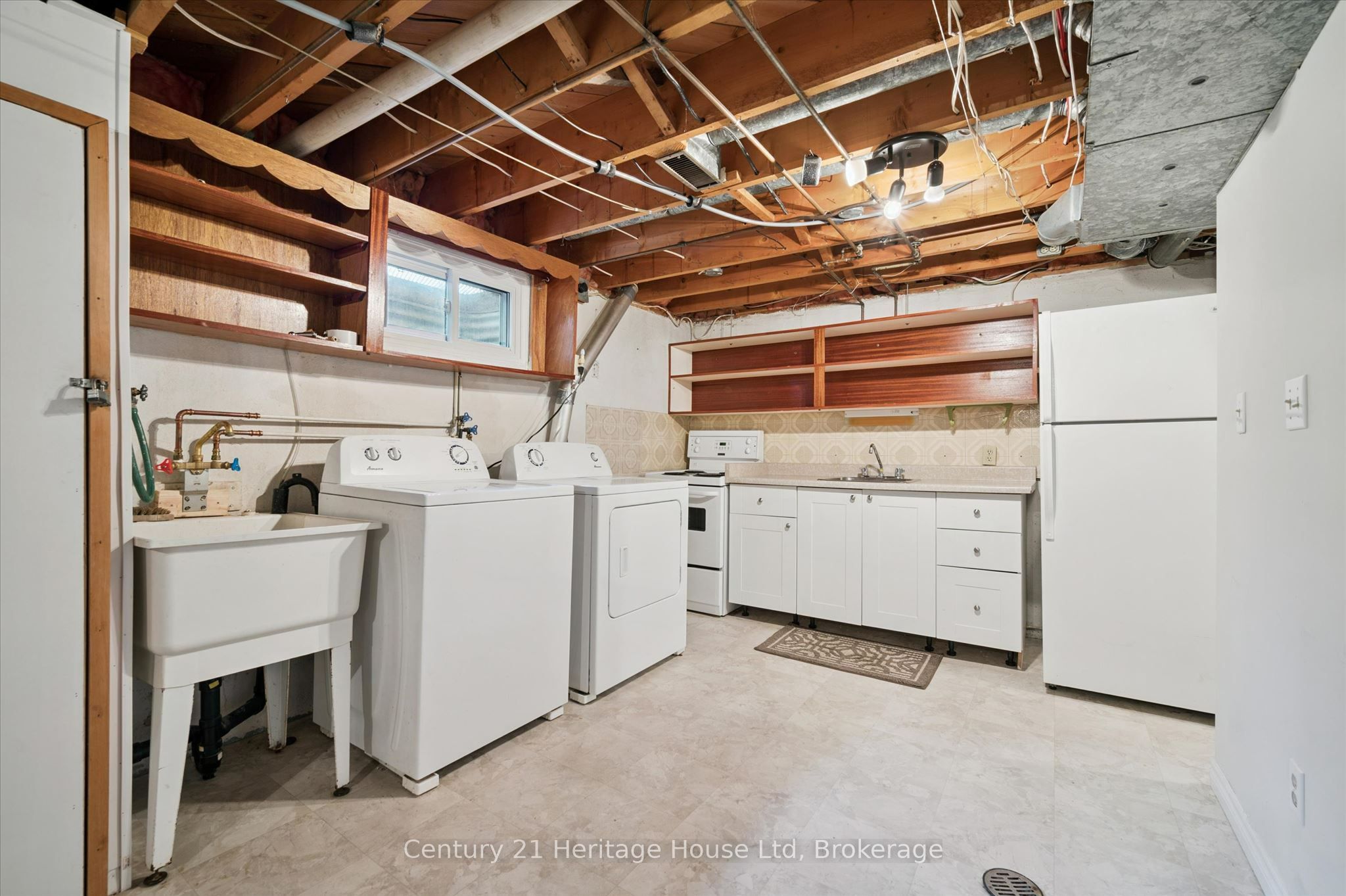 470 Cameron Street Property Photo 31
