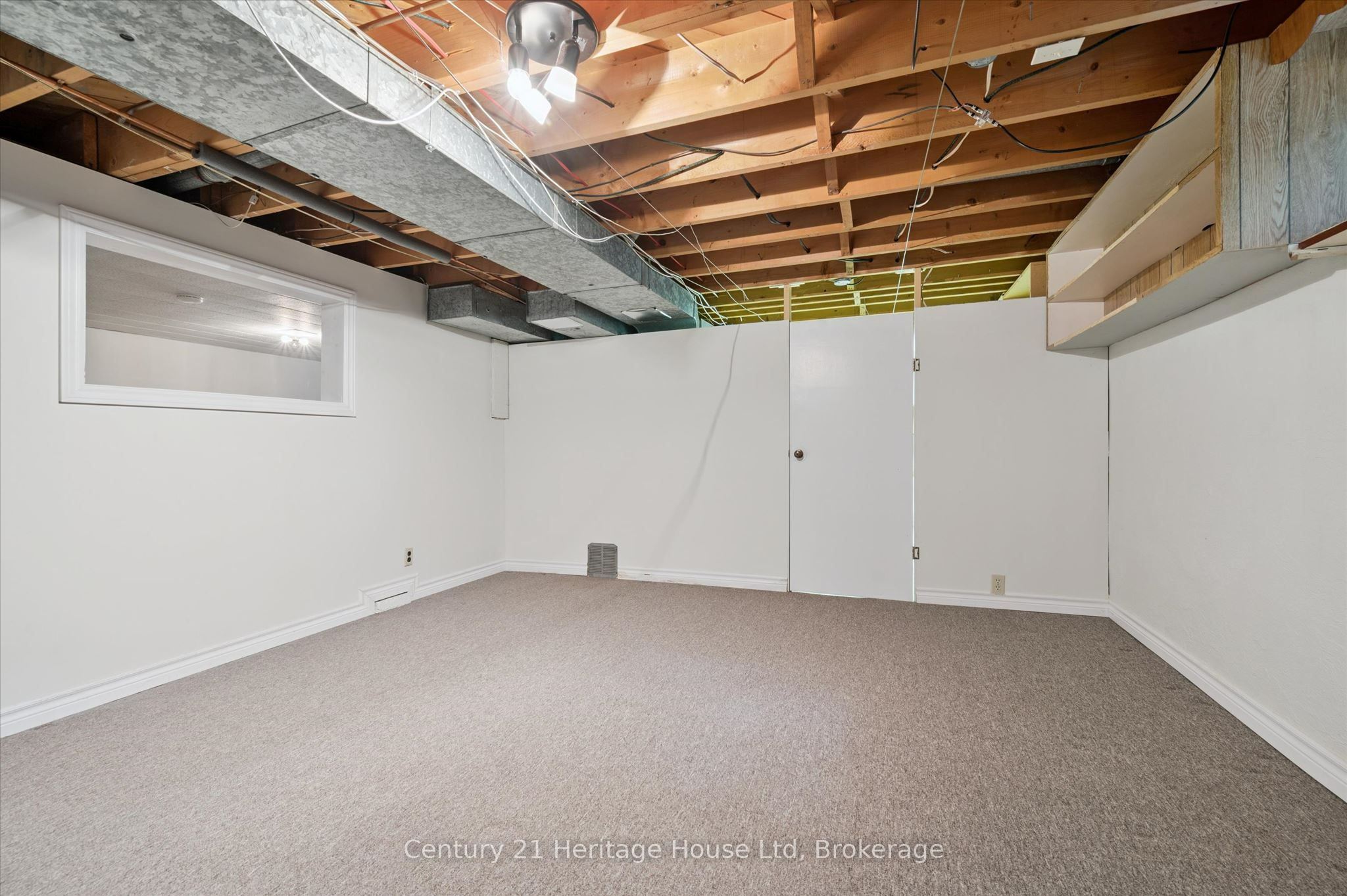 470 Cameron Street Property Photo 34