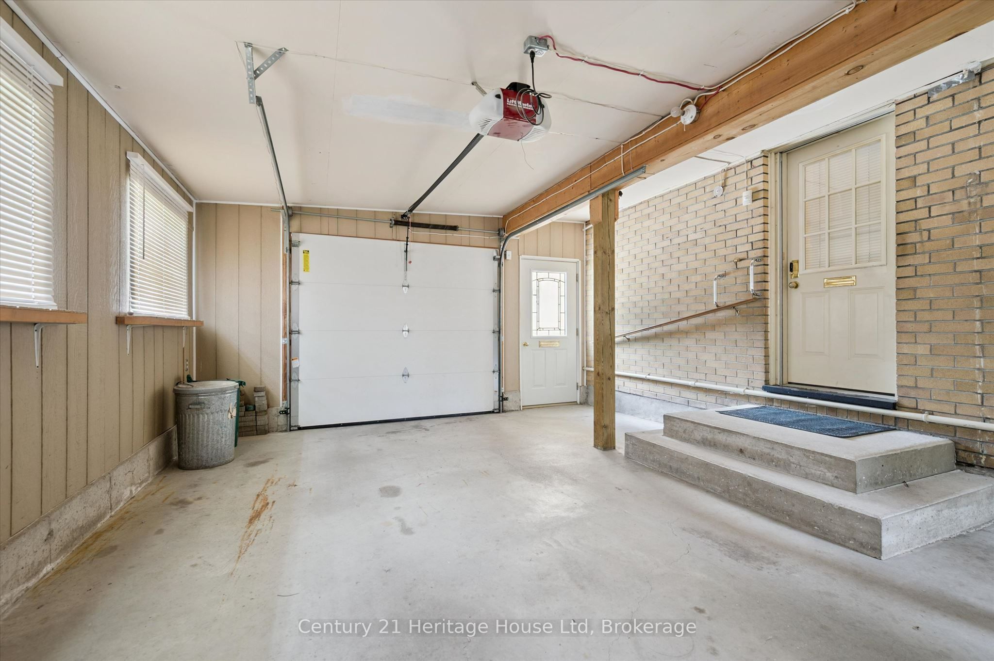 470 Cameron Street Property Photo 35