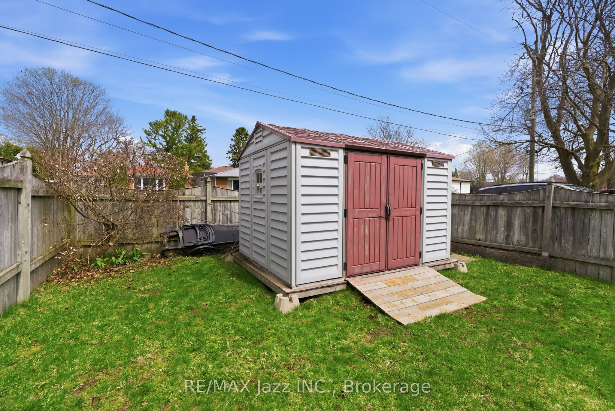 621 Willow Crescent Property Photo 28
