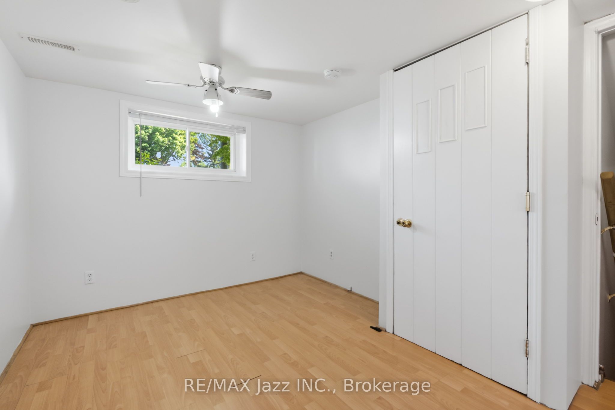 621 Willow Crescent Property Photo 39