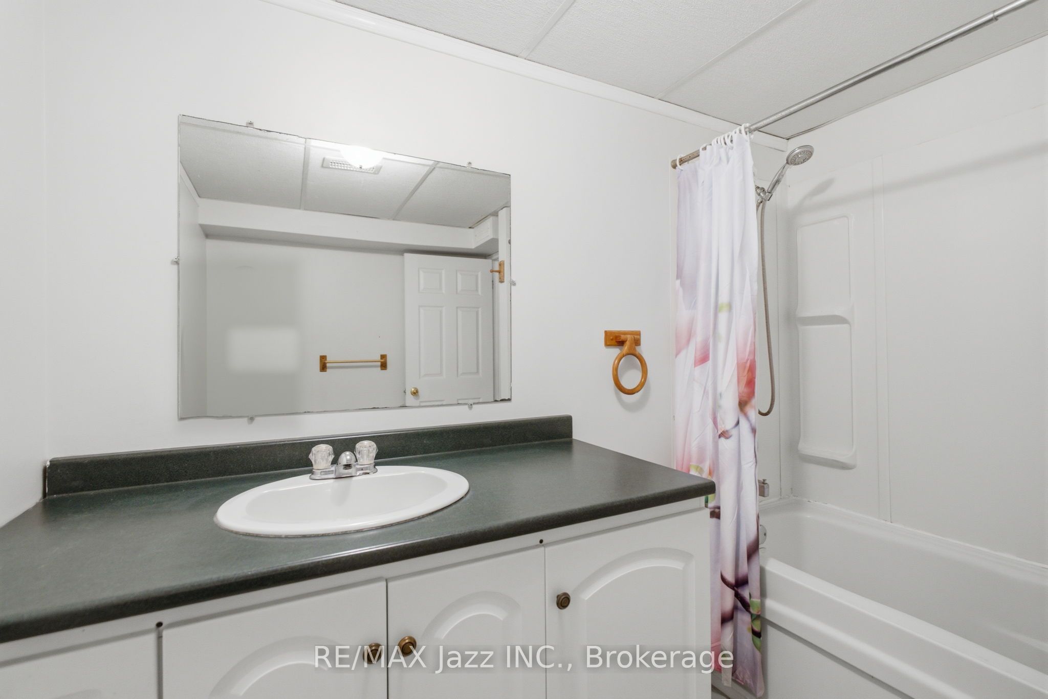621 Willow Crescent Property Photo 46