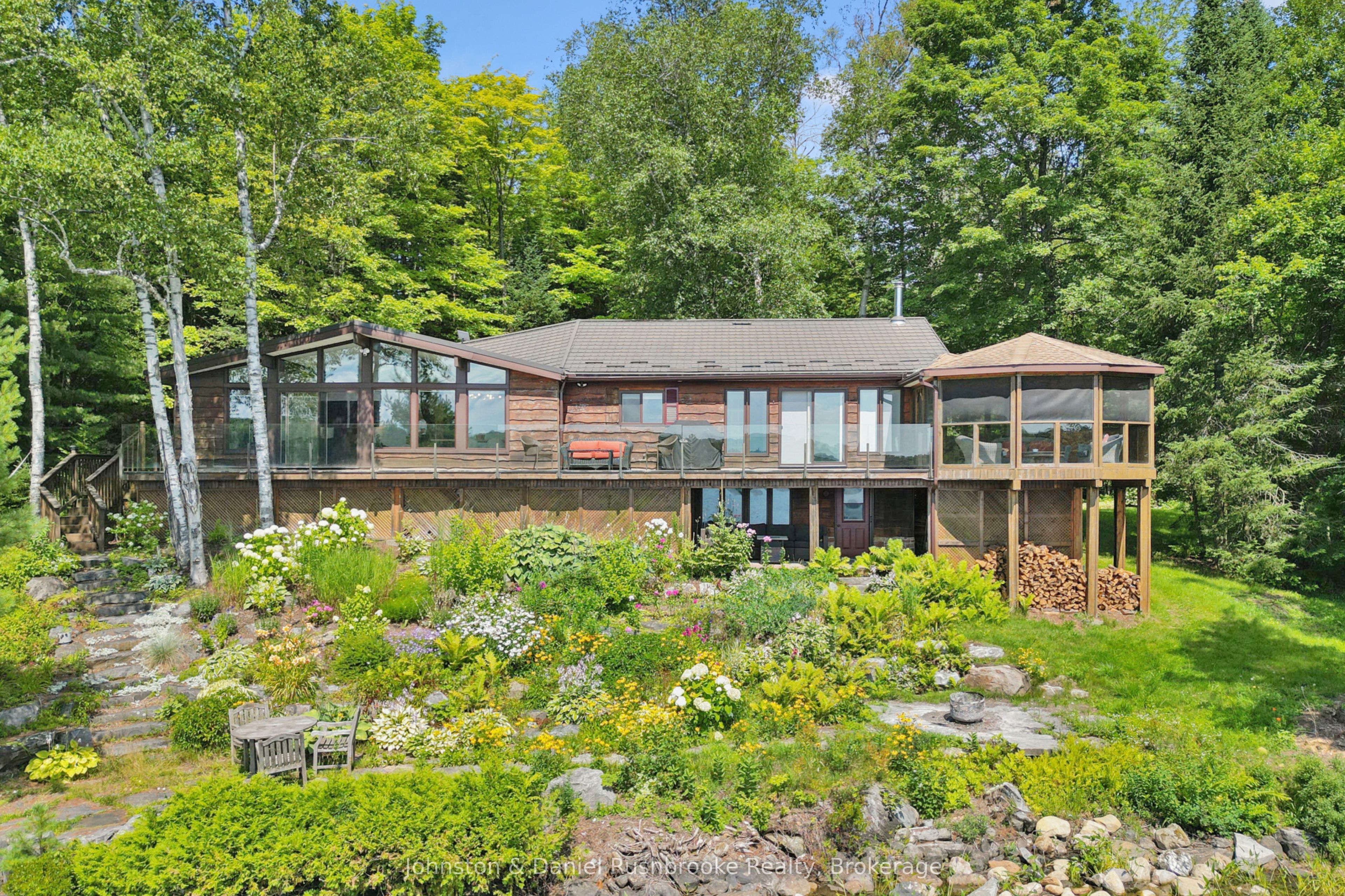 842 Emsdale Lake Road Property Photo 1