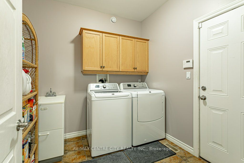 100 Southgate Parkway 37 Property Photo 10