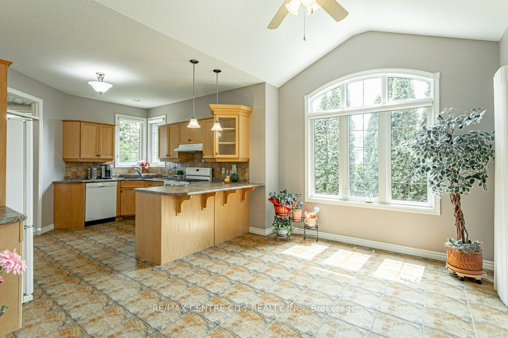 100 Southgate Parkway 37 Property Photo 15
