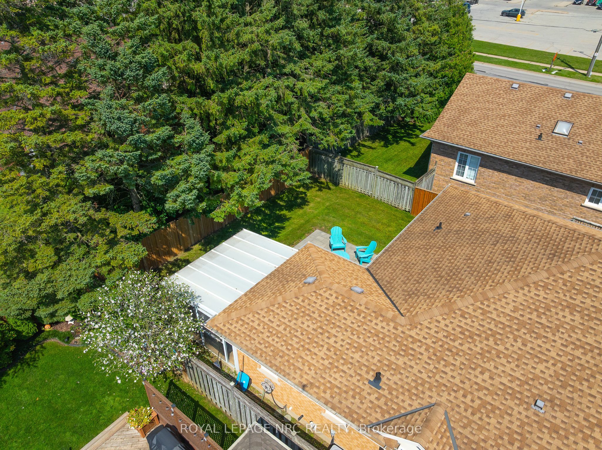 7621 Cameron Court Property Photo 43