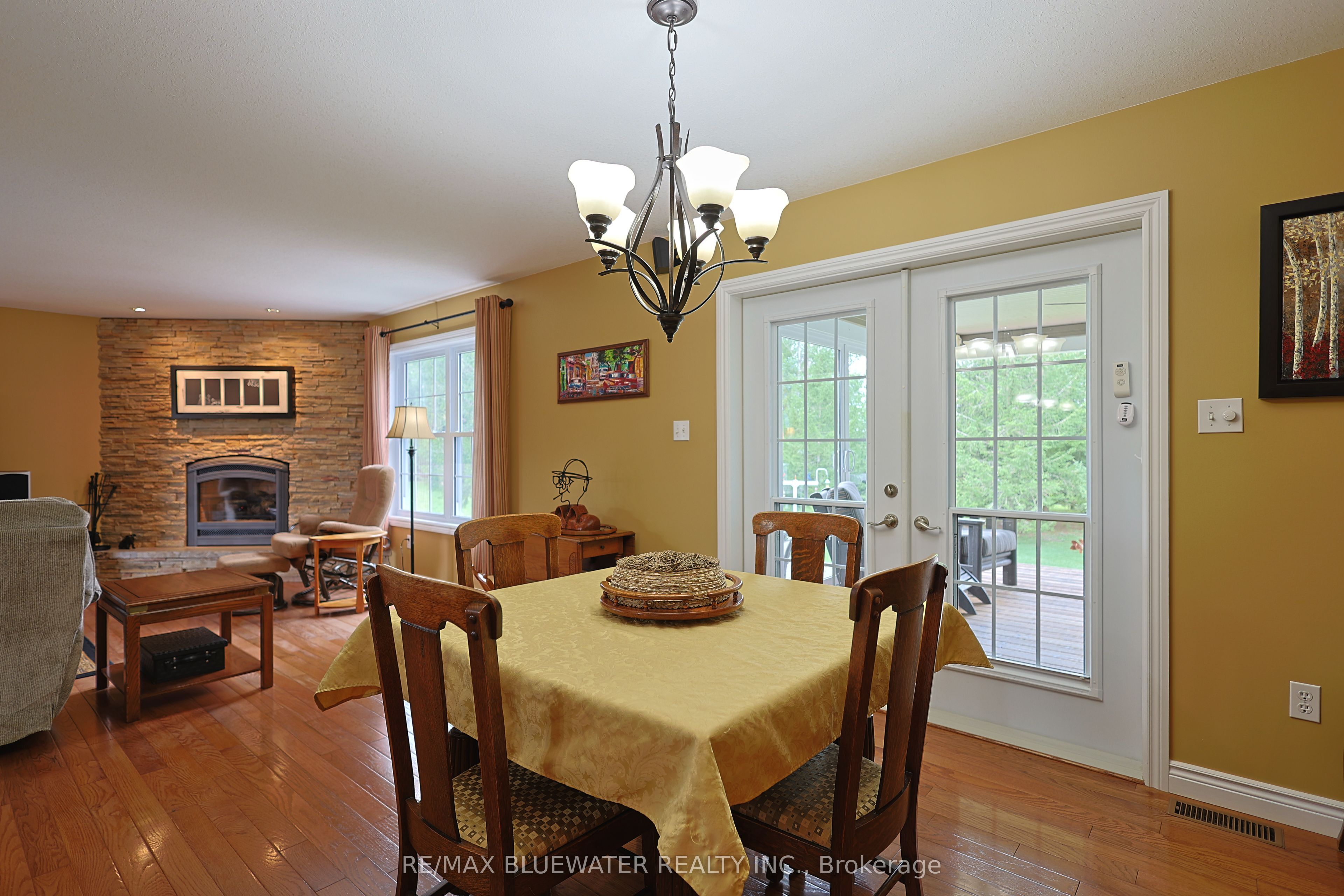 71837 Sunridge Crescent Property Photo 17