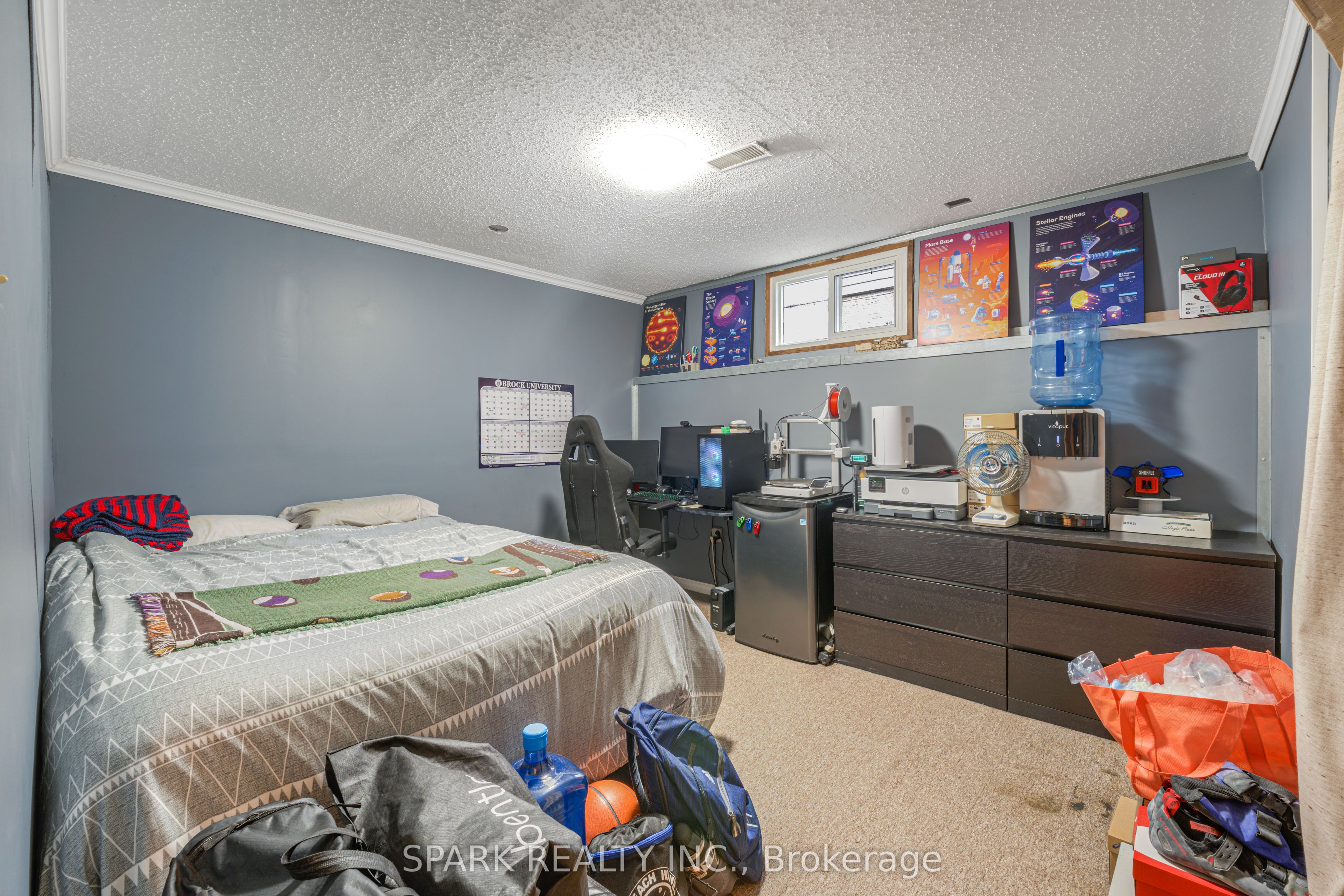 28 Lampman Crescent Property Photo 22