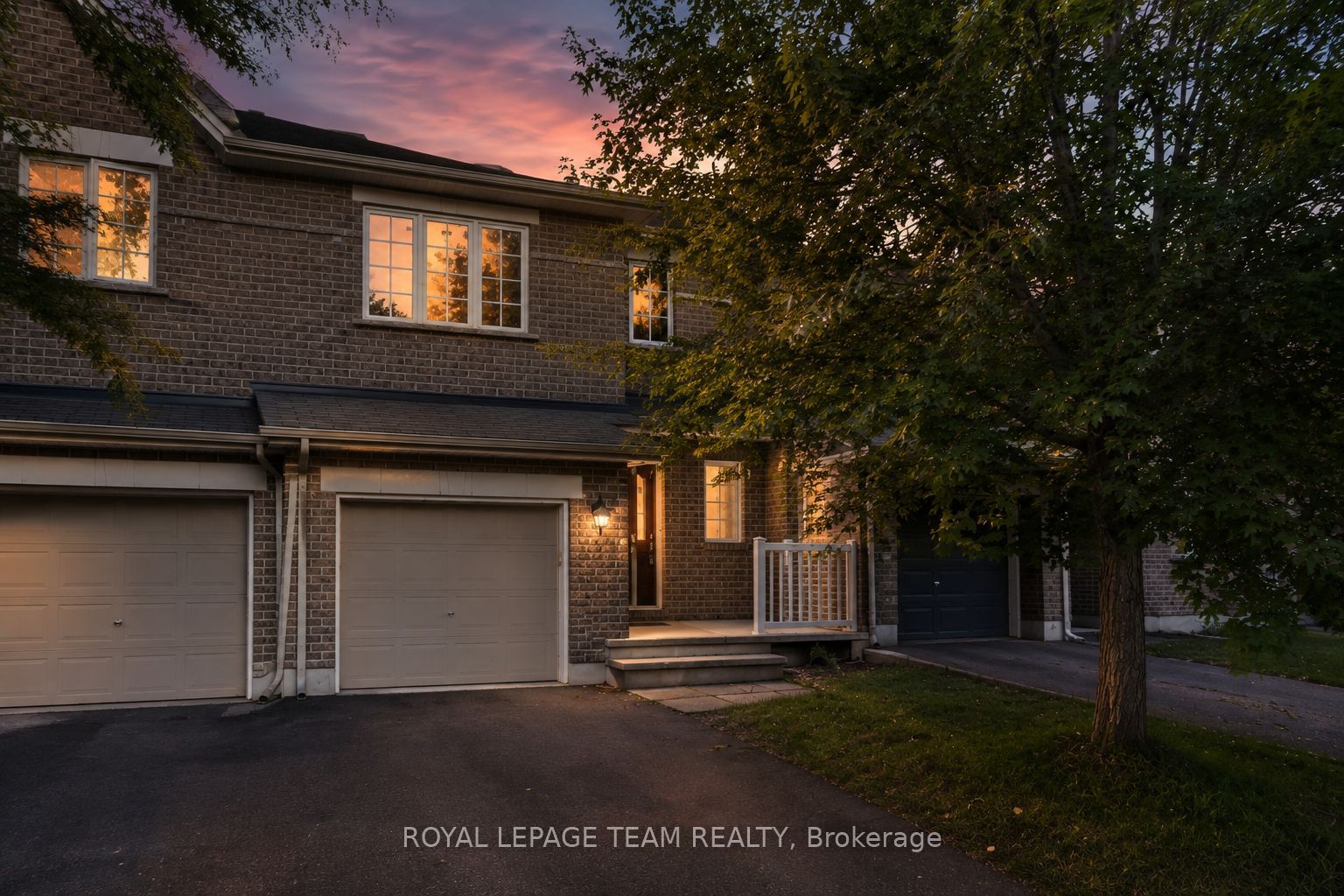 239 Tandalee Crescent