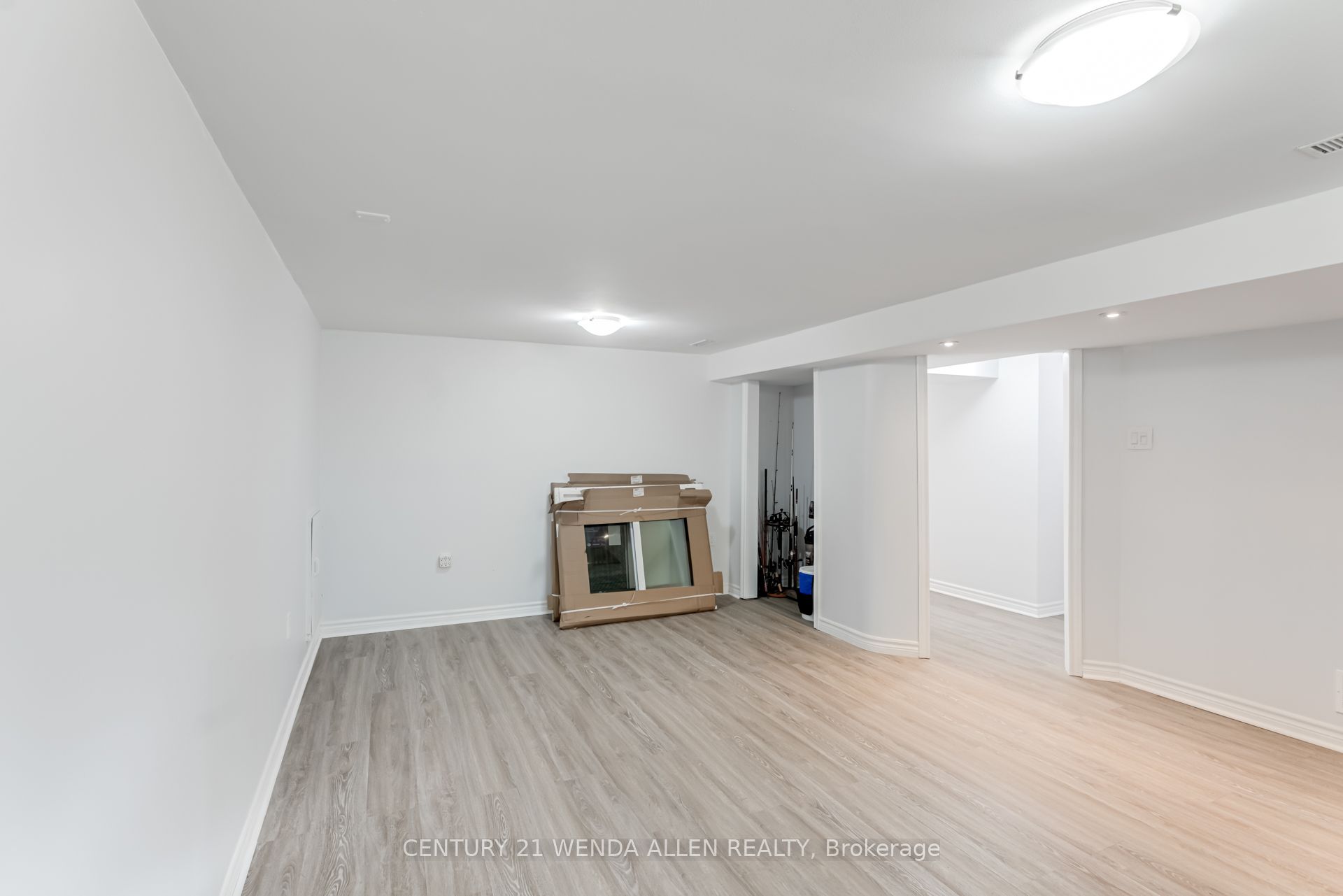 14 Manvers Drive Property Photo 42