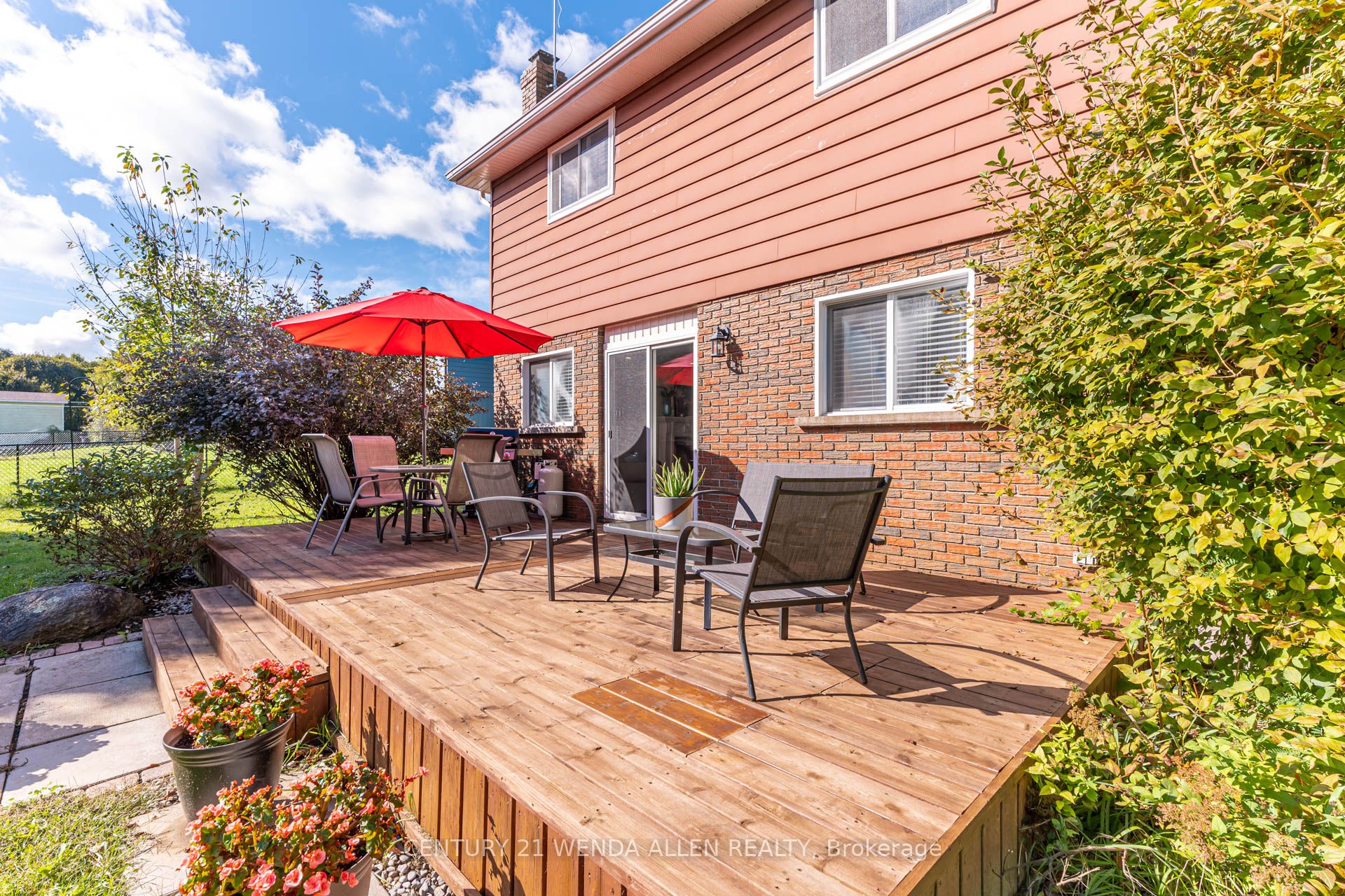 14 Manvers Drive Property Photo 50