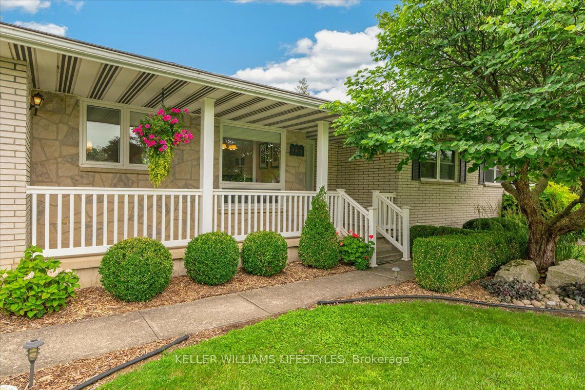 8066 Railroad Line Property Photo 4