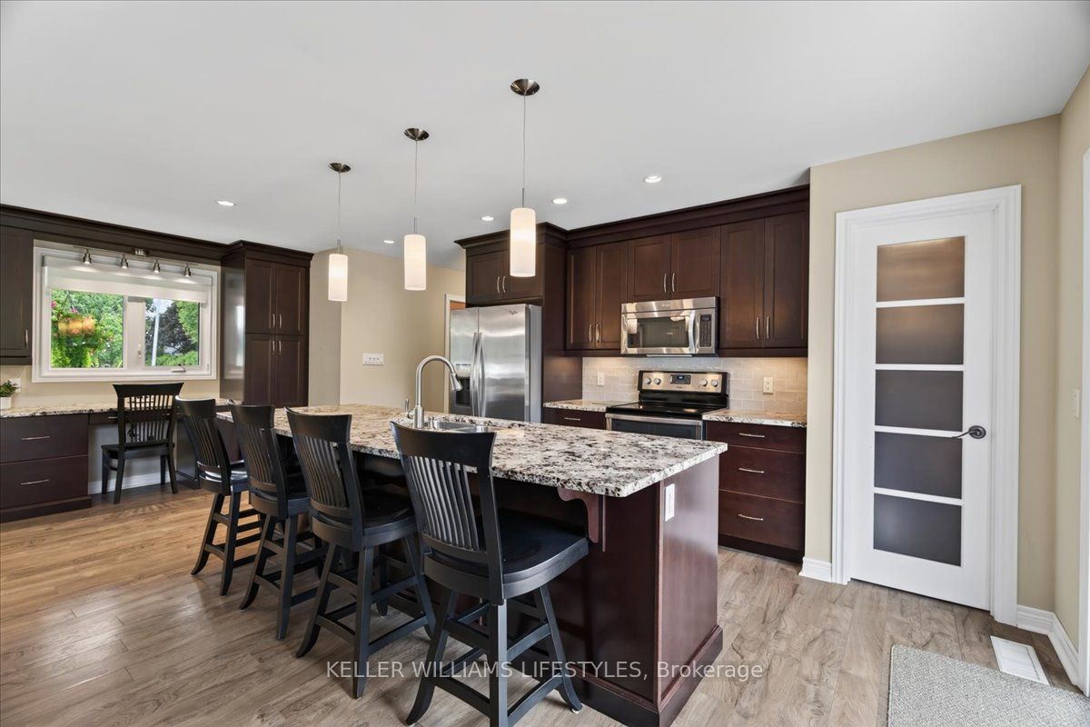 8066 Railroad Line Property Photo 9