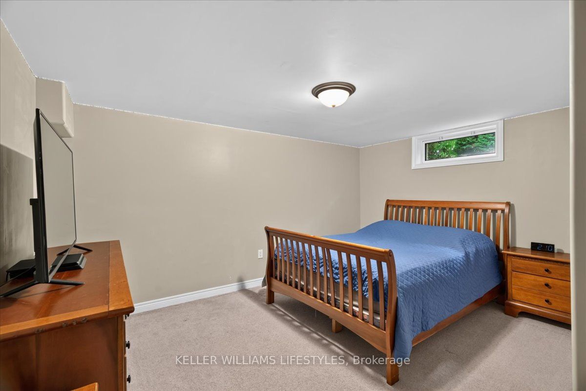 8066 Railroad Line Property Photo 28