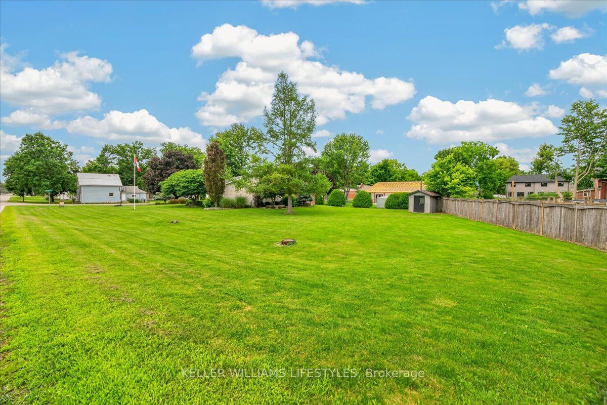 8066 Railroad Line Property Photo 31