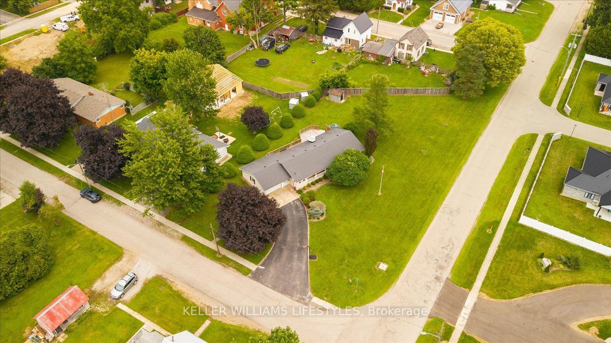 8066 Railroad Line Property Photo 41