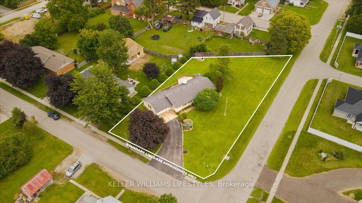 8066 Railroad Line Property Photo 42