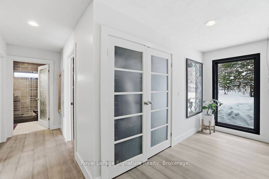 194552 13 Grey Road Property Photo 6