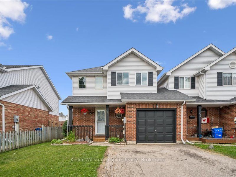 161 Tait Crescent Property Photo 1