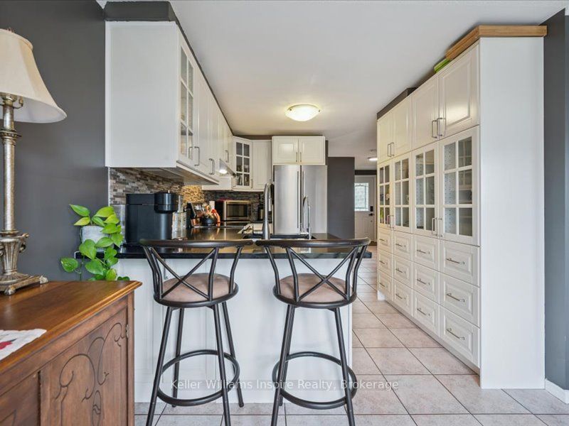 161 Tait Crescent Property Photo 6