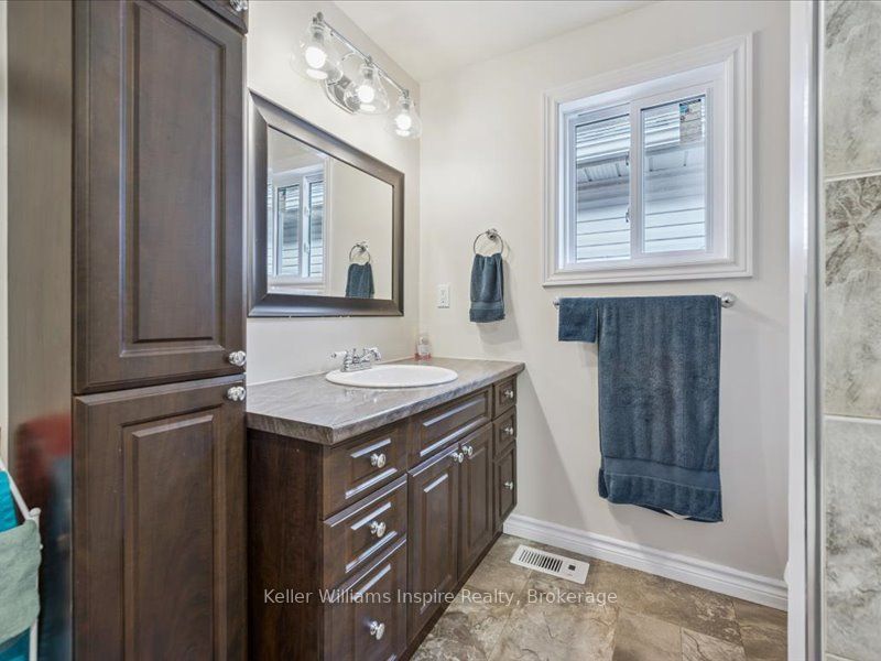 161 Tait Crescent Property Photo 25