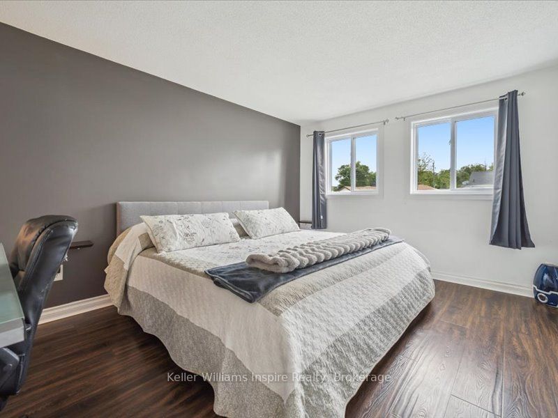 161 Tait Crescent Property Photo 27