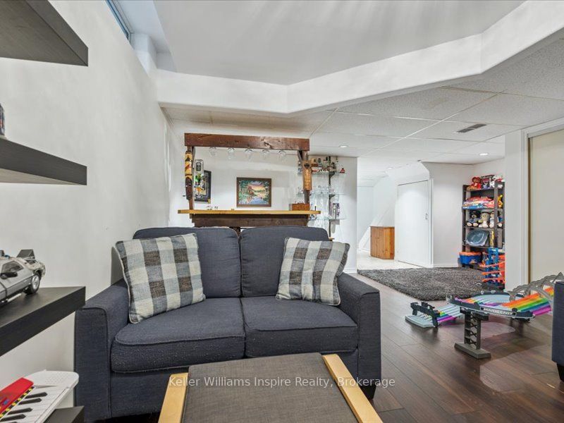 161 Tait Crescent Property Photo 31
