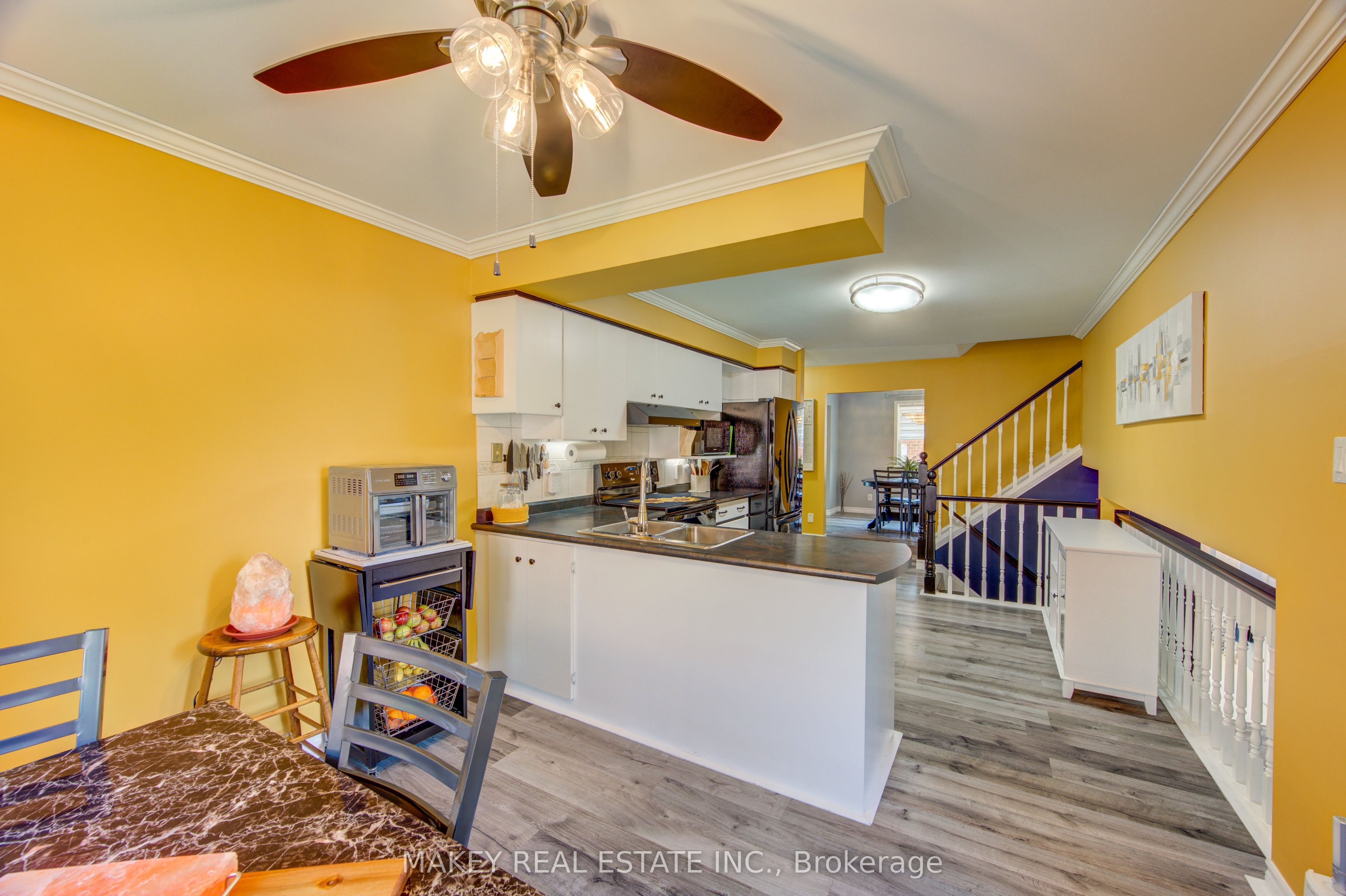 39 King Street Property Photo 12