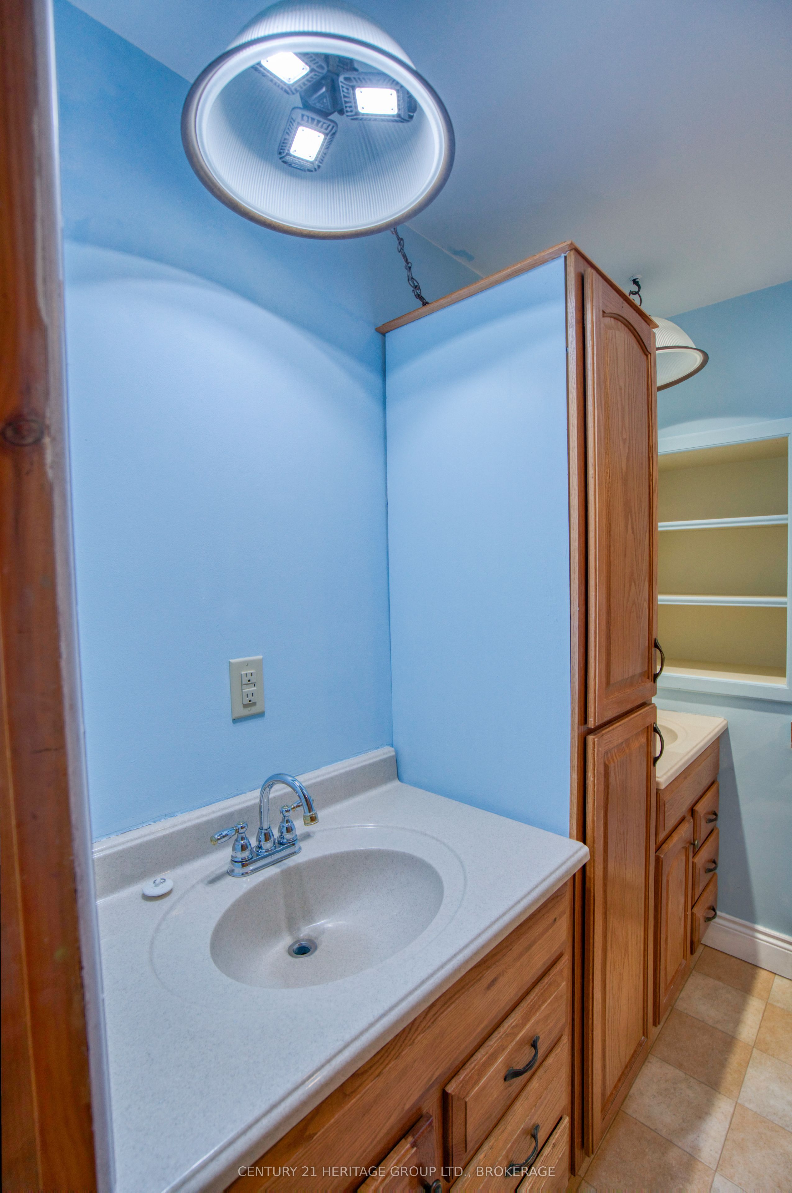 10 Maple View Court Property Photo 47