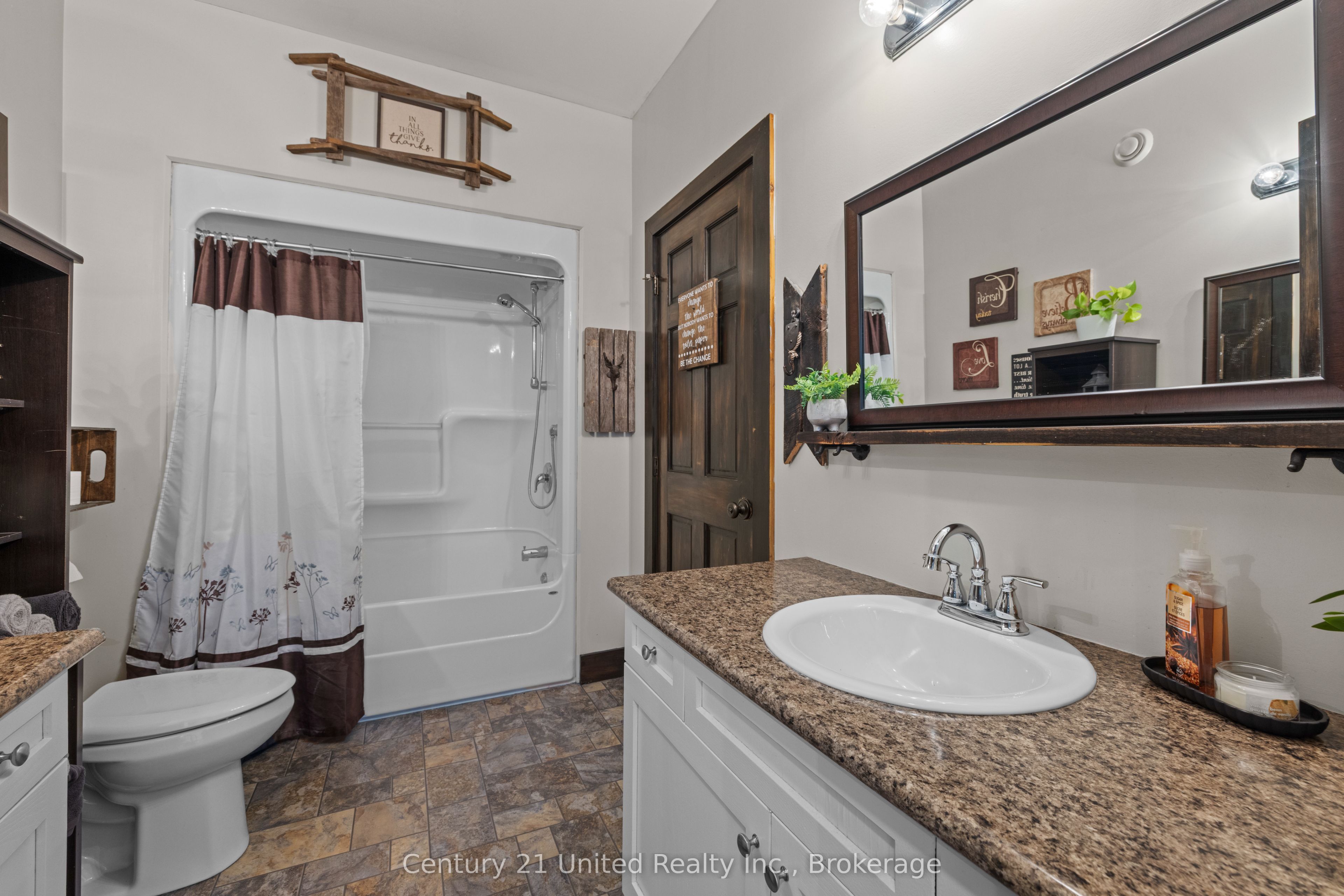 9015 Highway 28 Property Photo 22