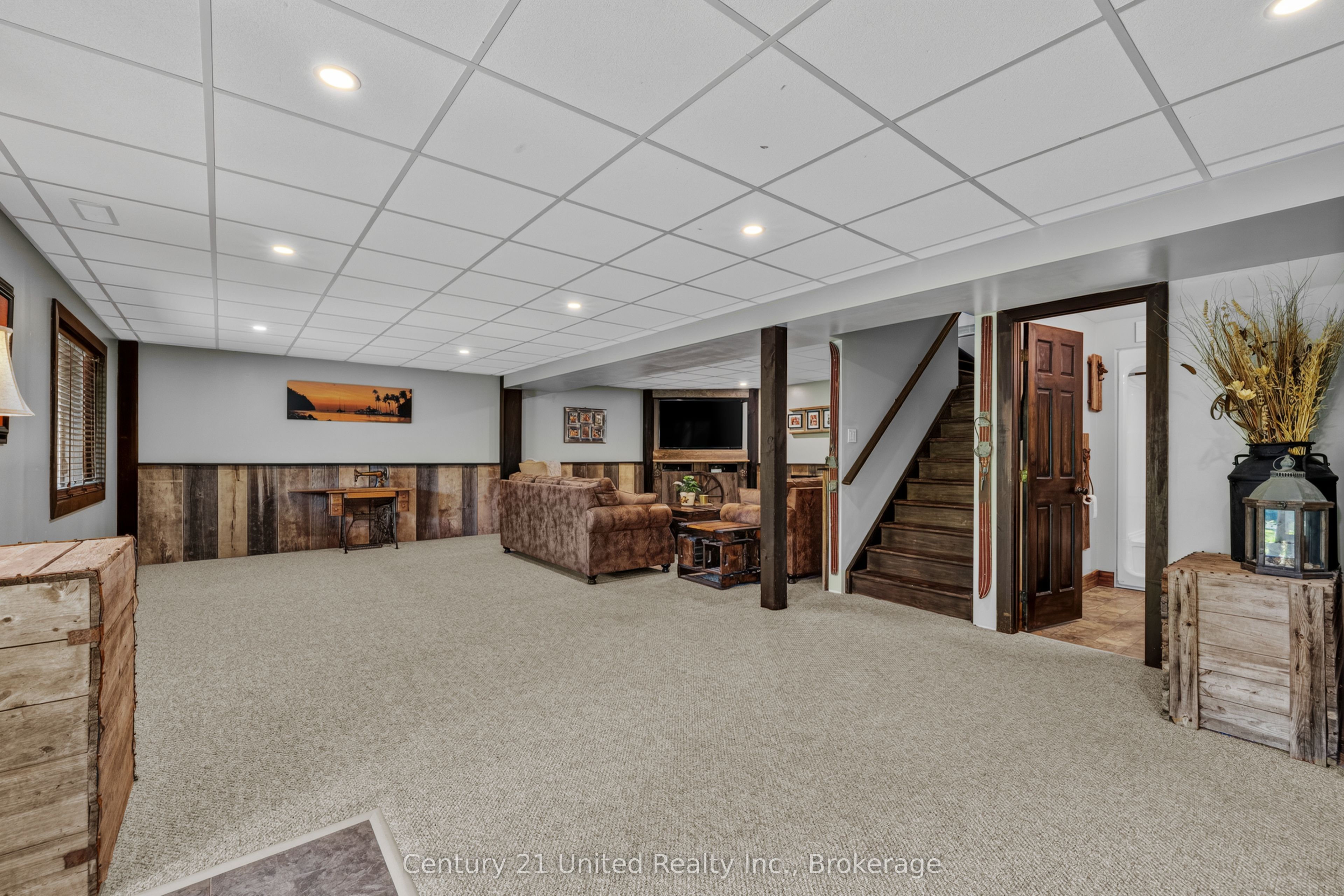 9015 Highway 28 Property Photo 31