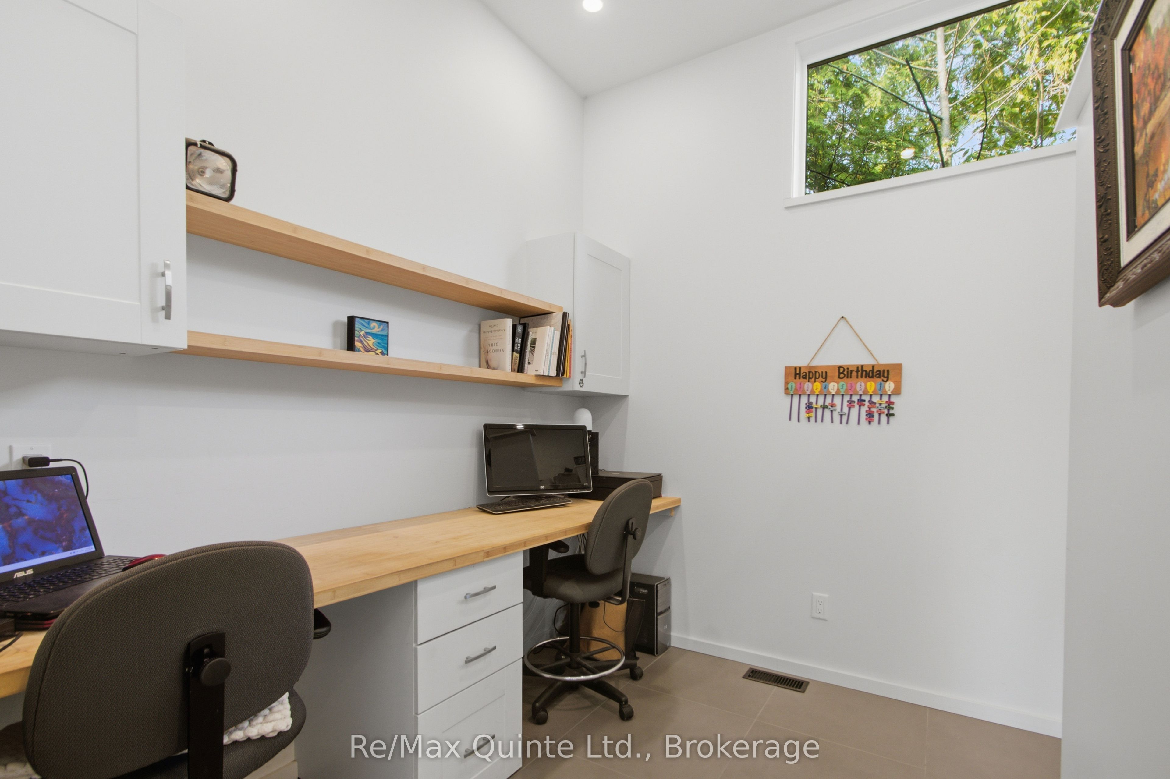 8 Bayview Point Road Property Photo 29