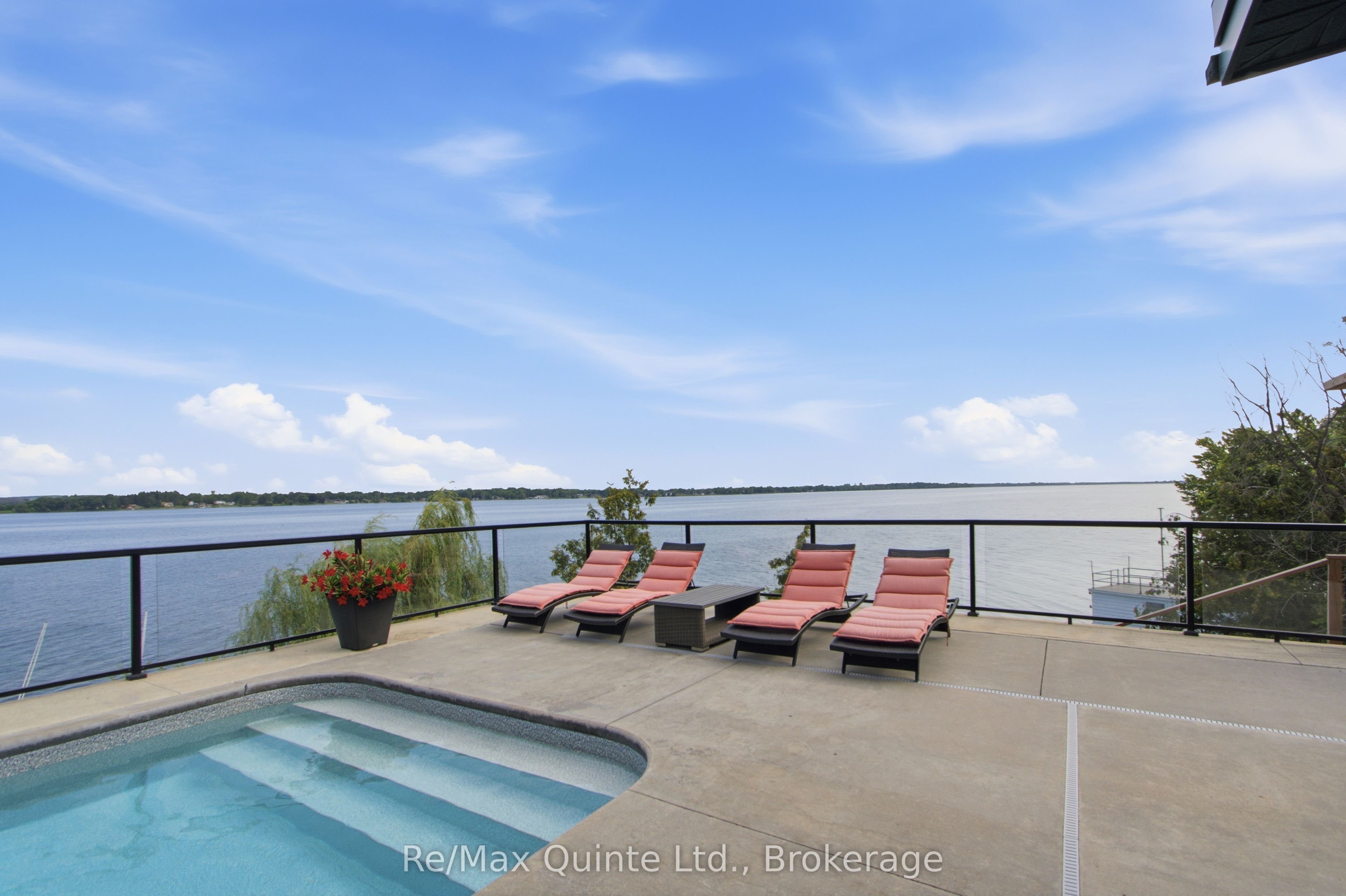 8 Bayview Point Road Property Photo 45
