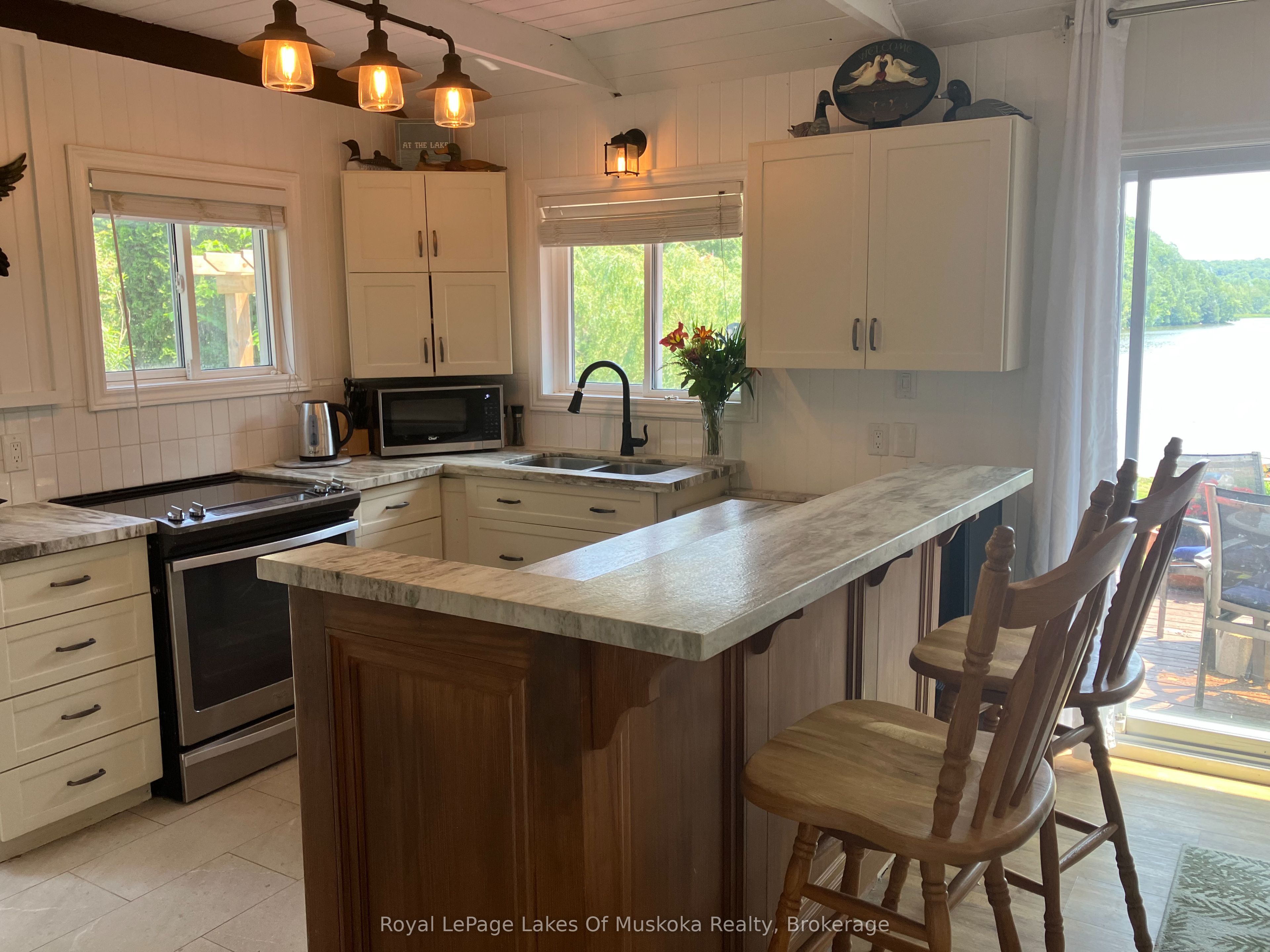1052 Cove Road 1 Property Photo 14