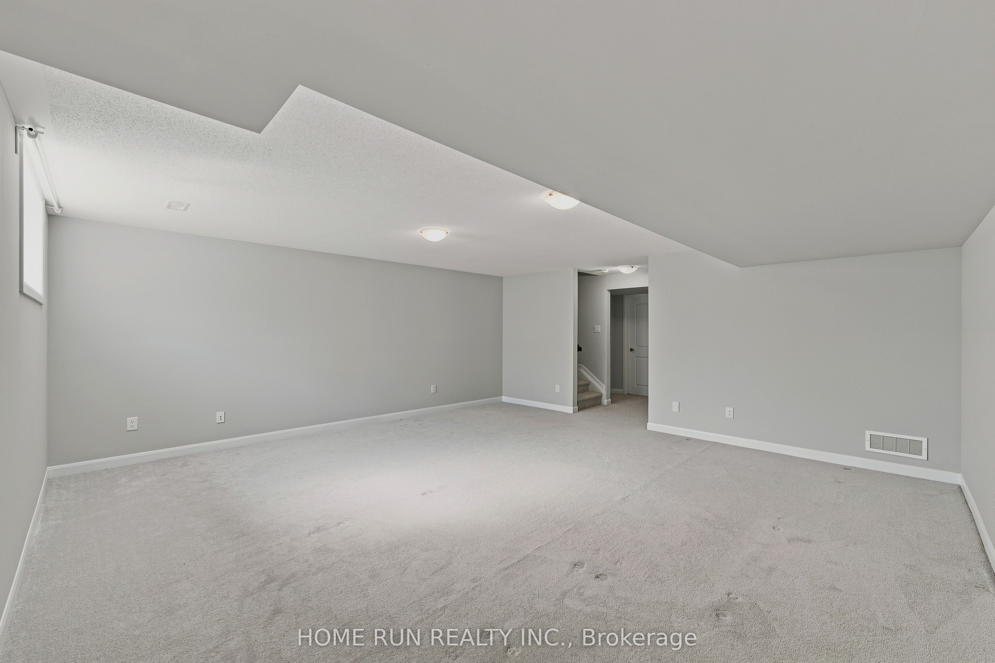 568 Lilith Street Property Photo 37