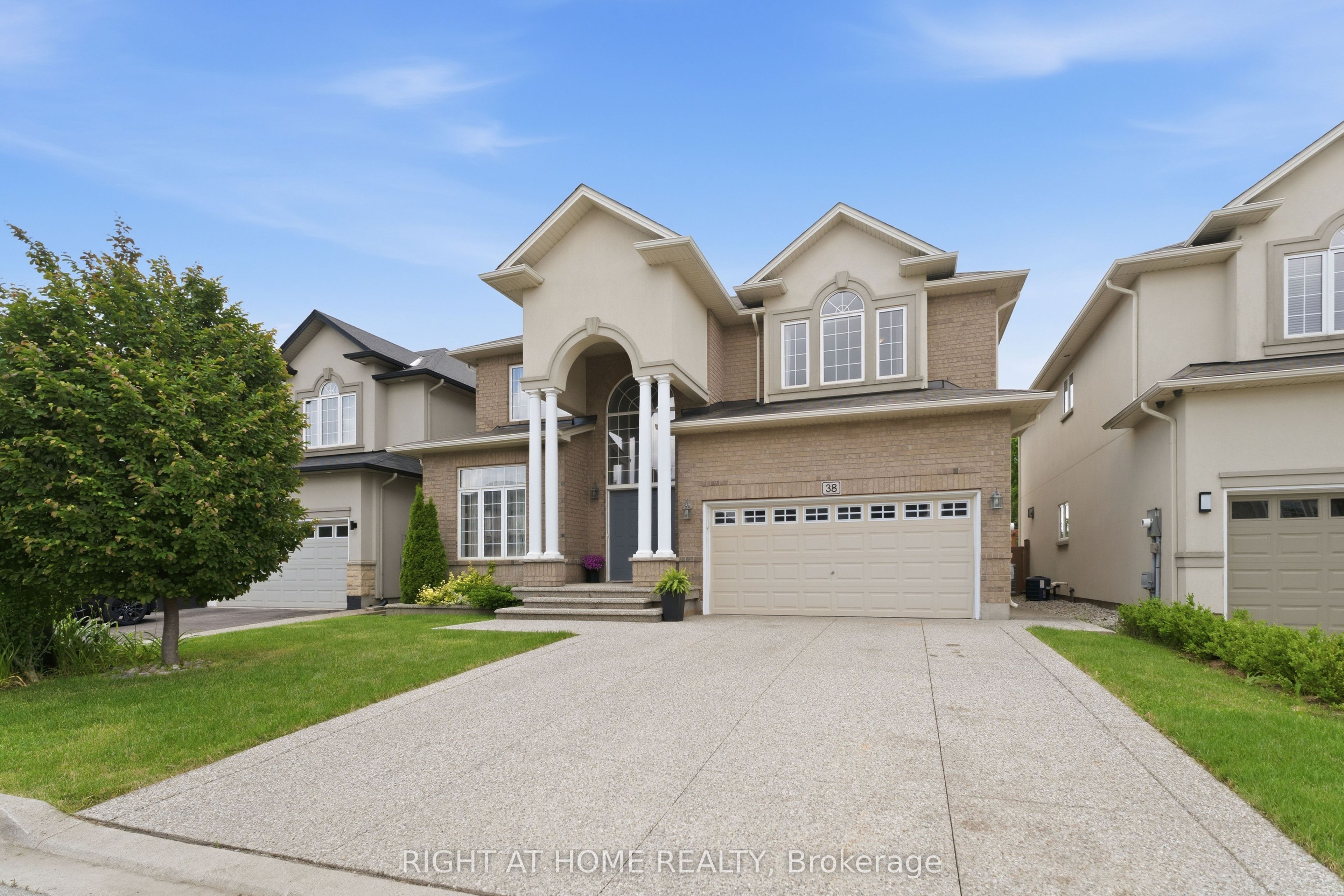 38 Weaver Drive Property Photo 2
