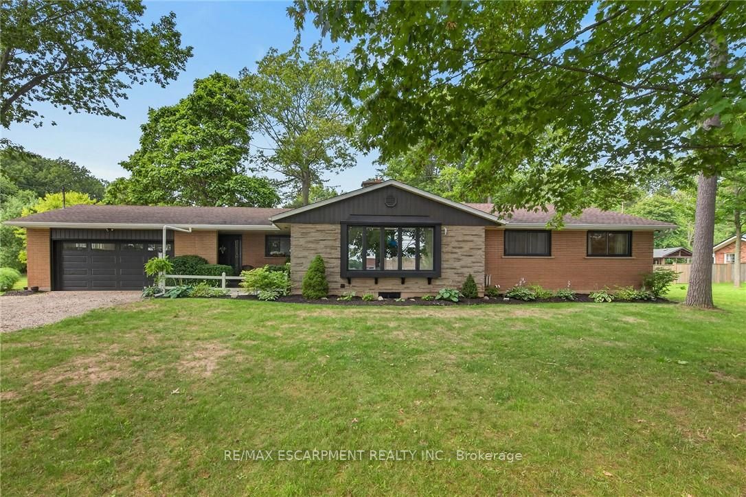 7079 Rainham Road Property Photo 1