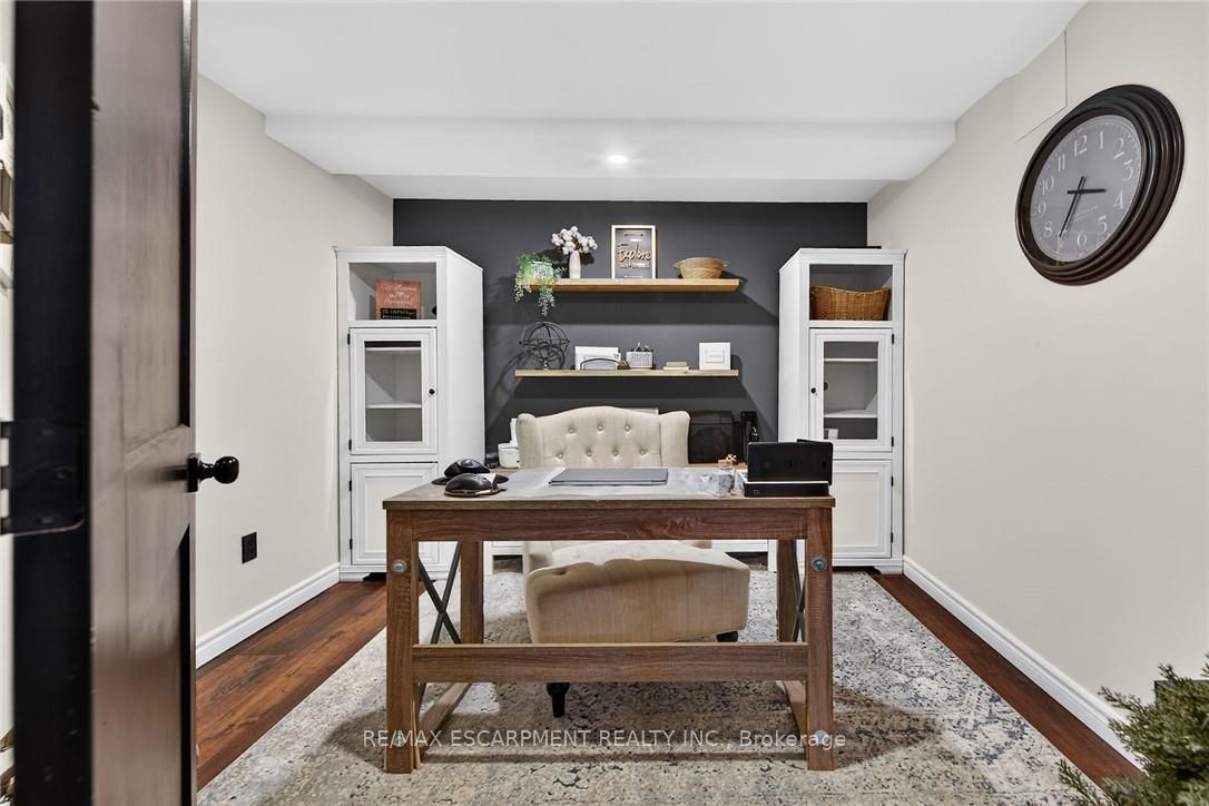 7079 Rainham Road Property Photo 30