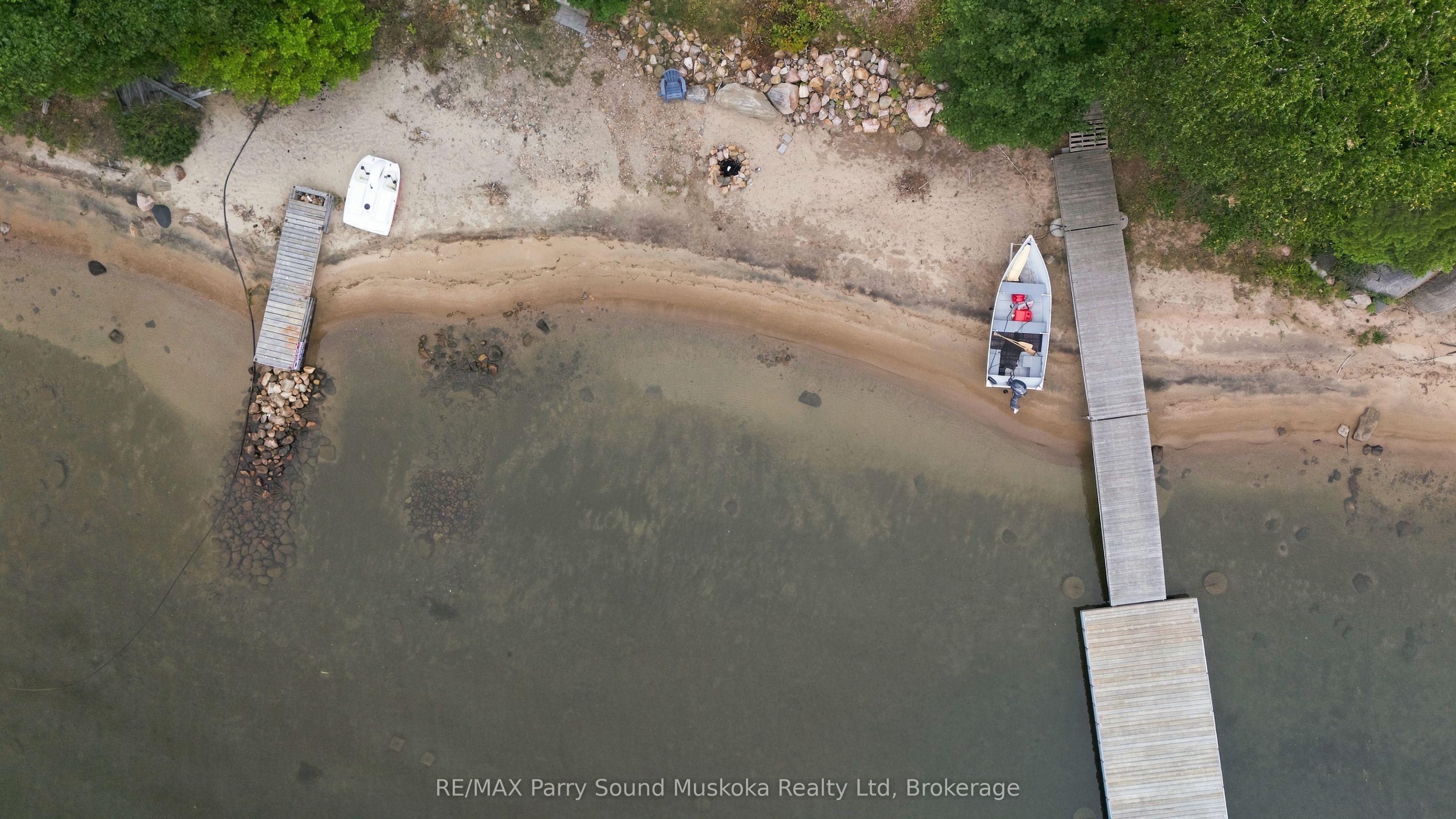 A60-17 Pentecost Island Property Photo 4
